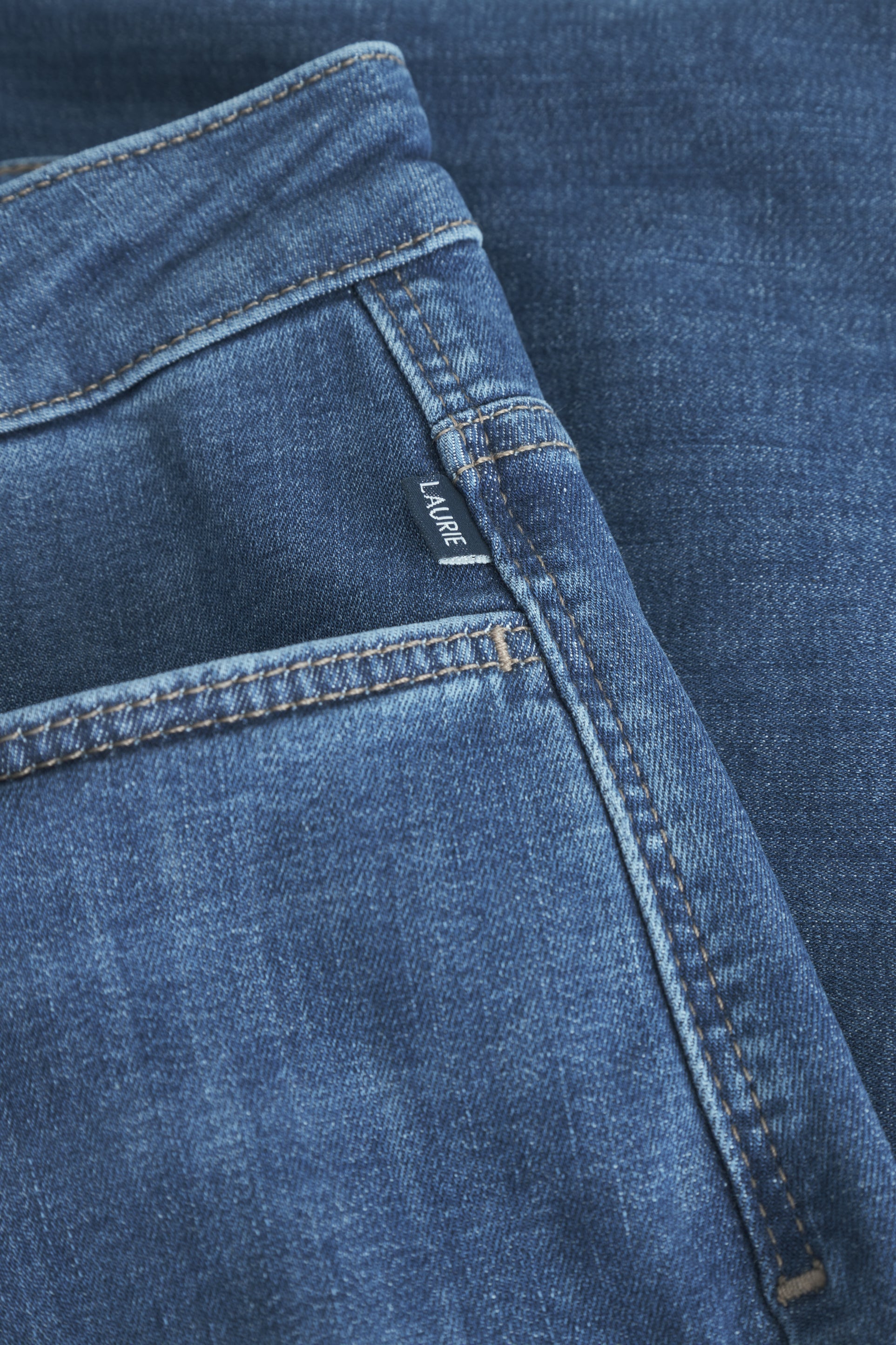 LAURIE Carol Loose Shorts Loose 49399 Washed Blue Denim