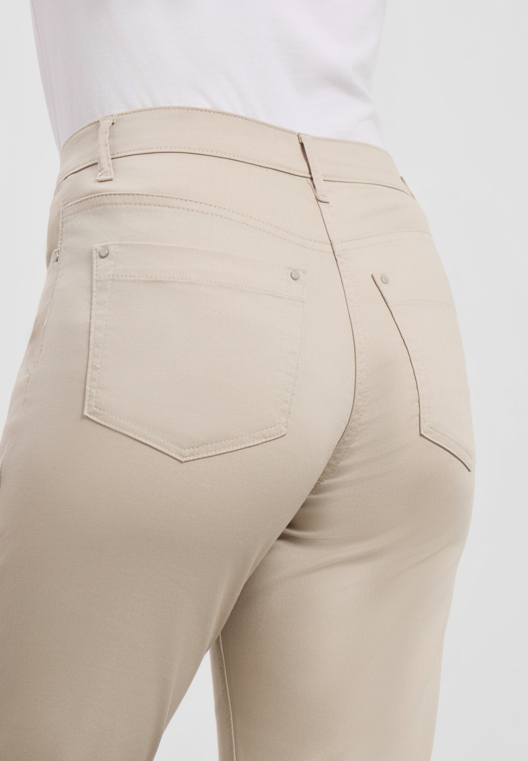 LAURIE Charlotte Regular - Medium Length Regular 25000 Grey Sand