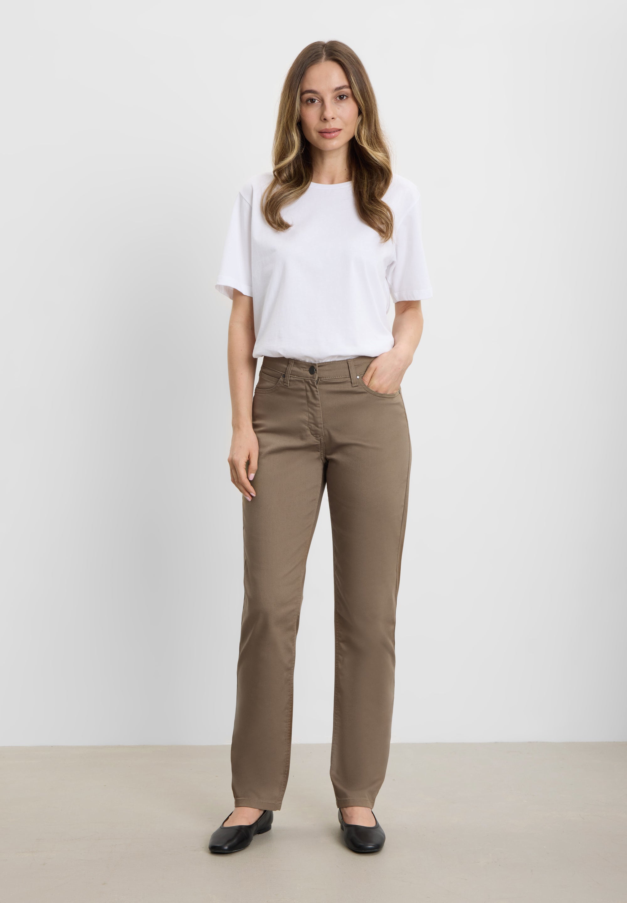 LAURIE Charlotte Regular - Medium Length Regular 86000 Sika