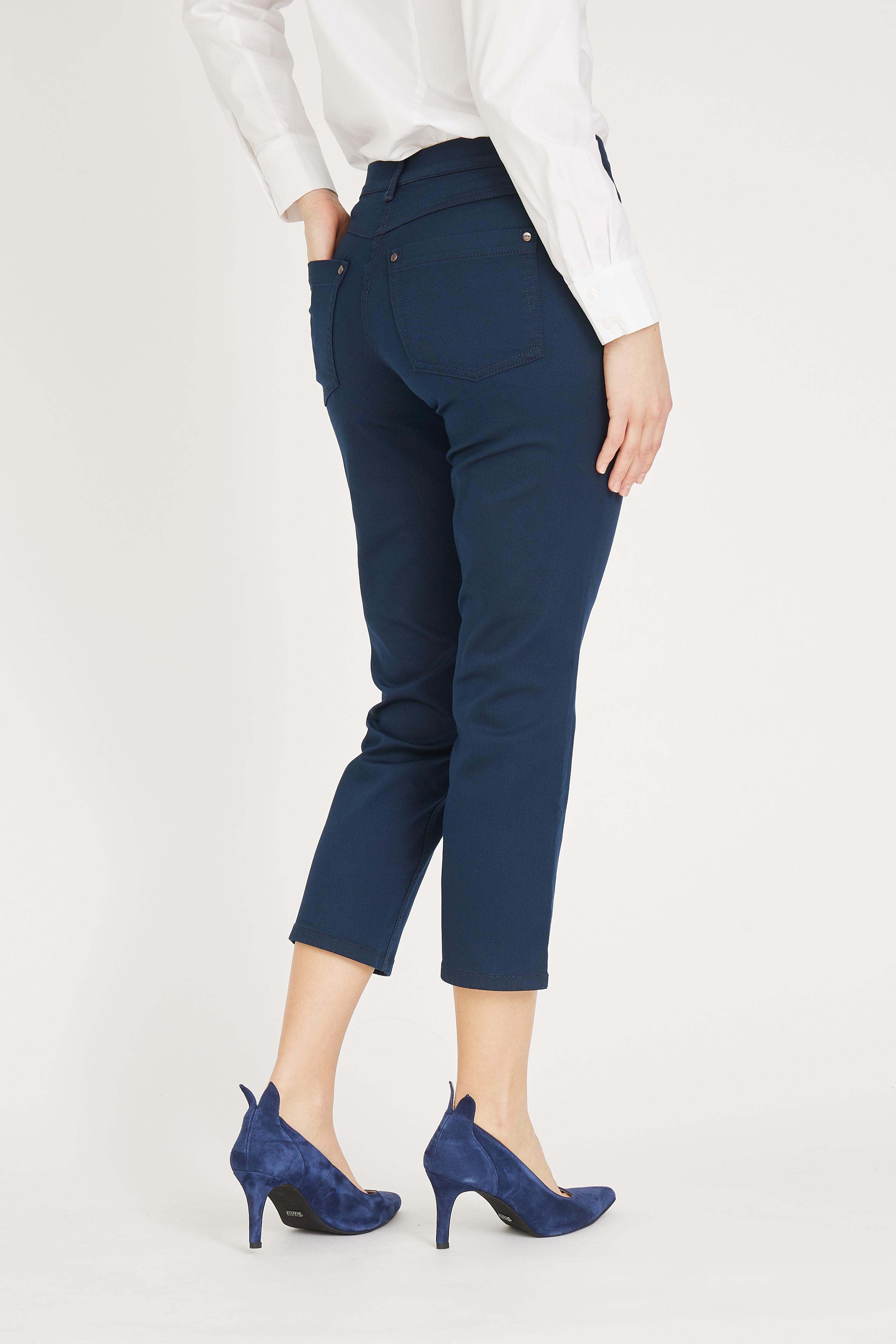 LAURIE Charlotte Regular Crop Regular 49200 Navy
