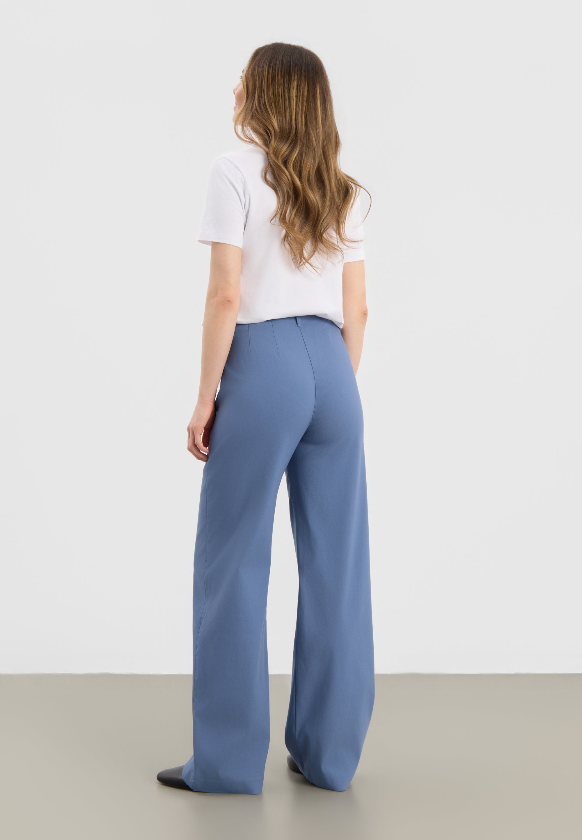 LAURIE Donna Loose - Long Length Loose 44000 Blue