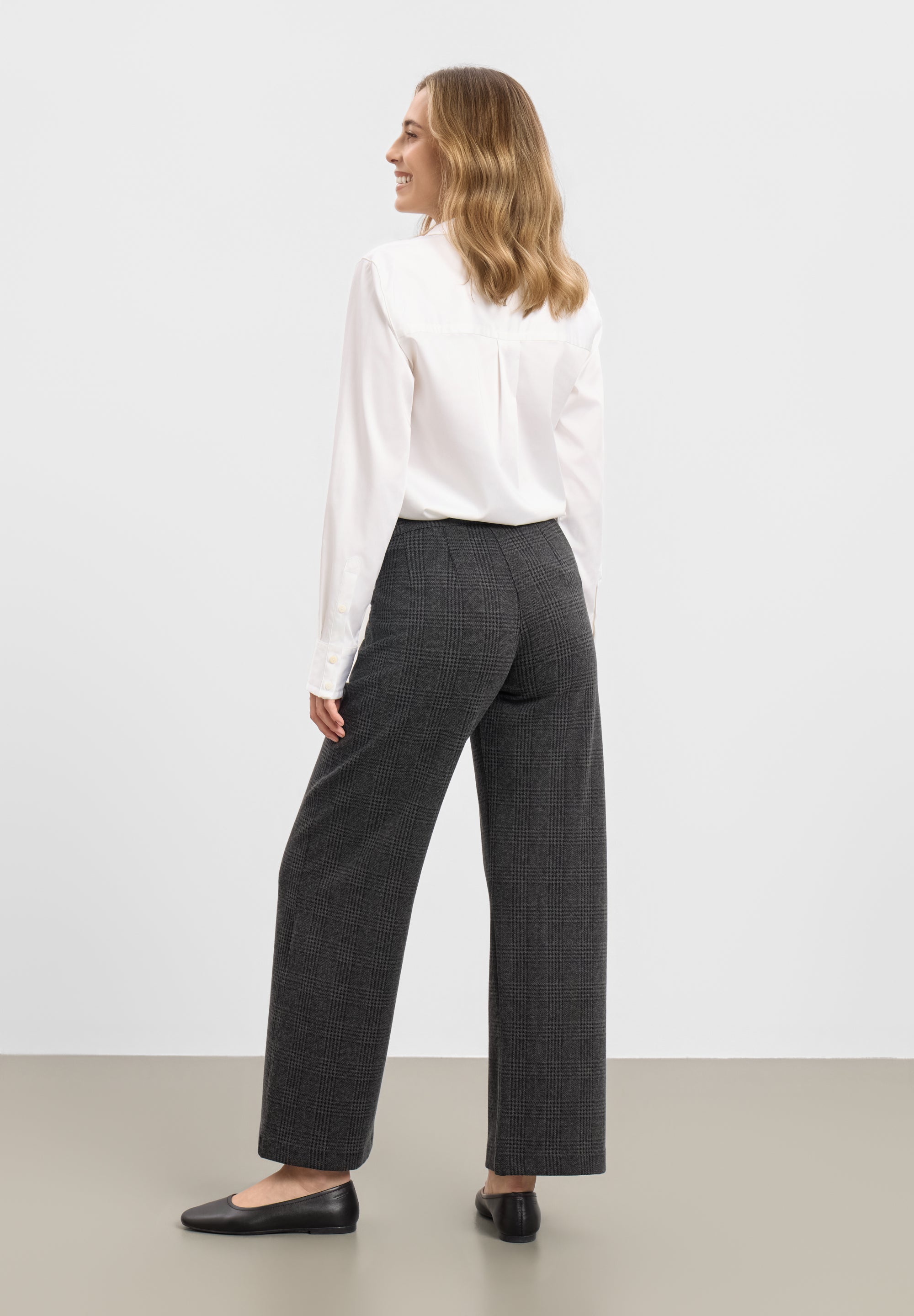 LAURIE Donna Loose - Short Length Loose 97099 Anthracite Check