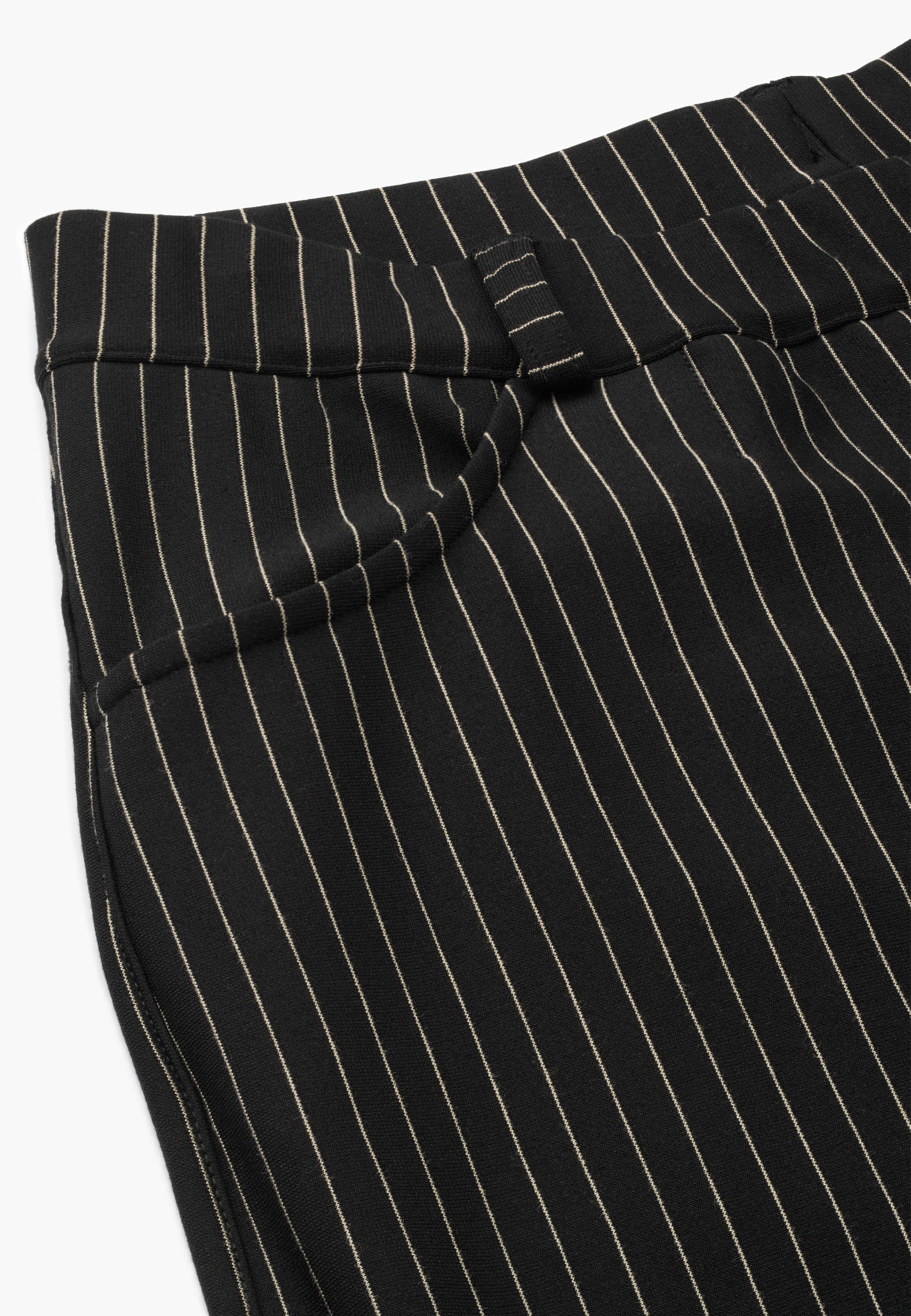 LAURIE Donna Loose Jersey - Short Length Loose 99027 Black Stripe Brushed