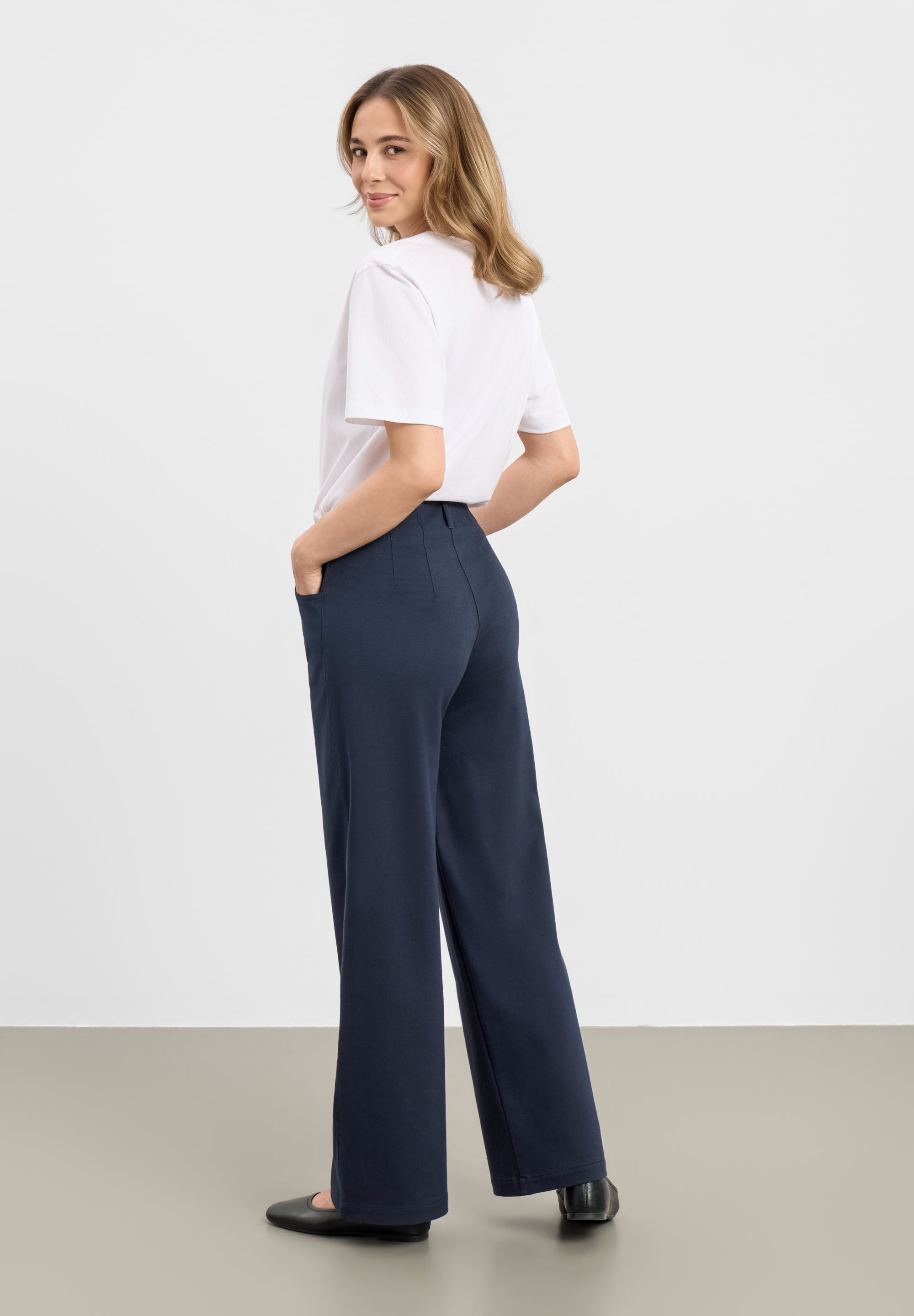 LAURIE Donna Loose ML Loose 49000 Navy