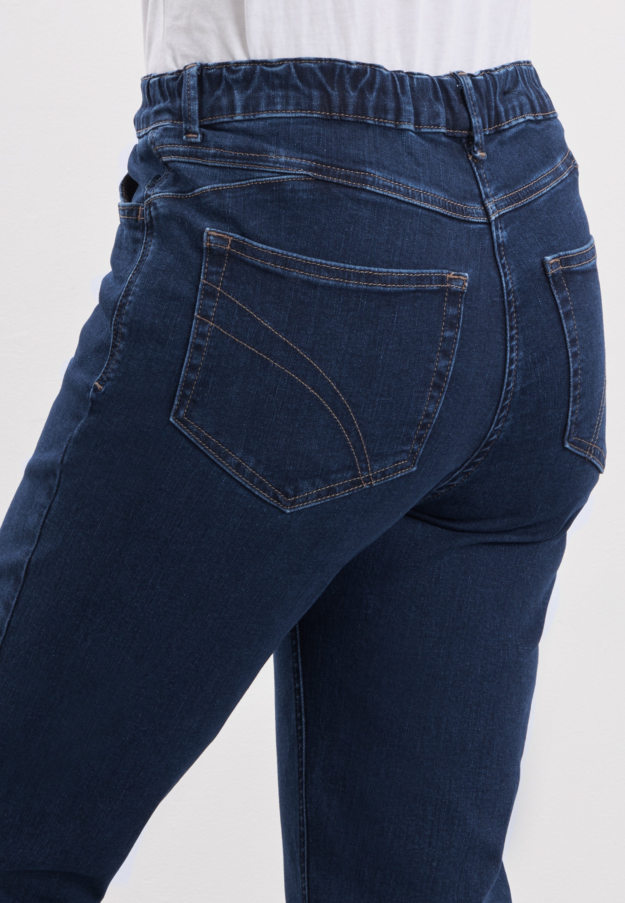 LAURIE Hannah Regular - Medium Length Regular 40513 Dark Blue Denim