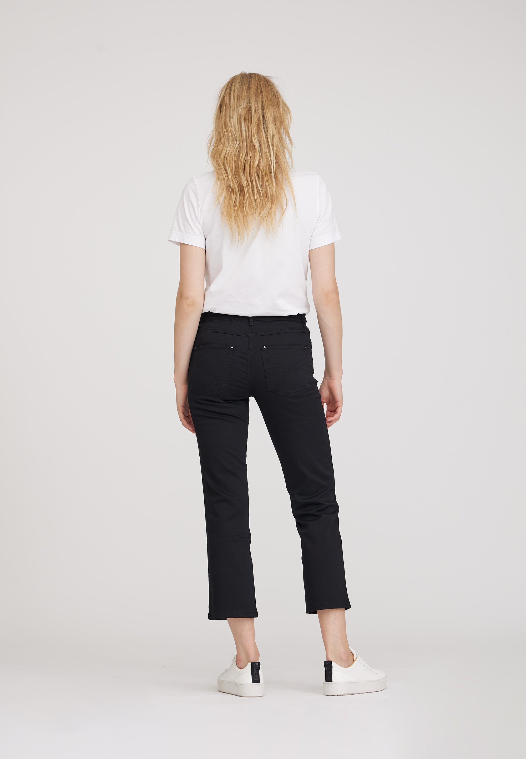 LAURIE Helen Straight - Extra Short Length Trousers STRAIGHT 99000 Black