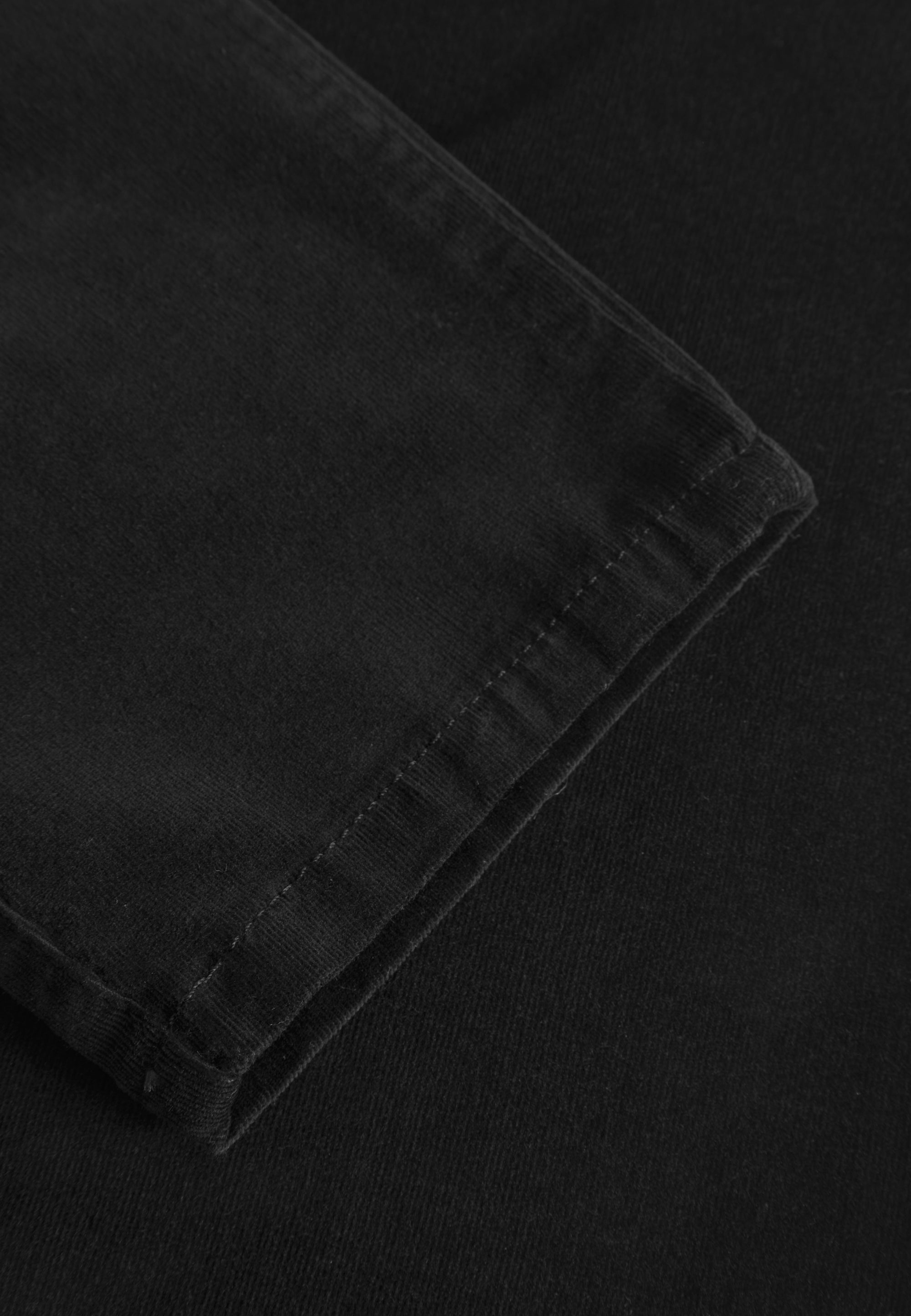 LAURIE Kelly Regular Sametti - Medium Length Regular 99000 Black