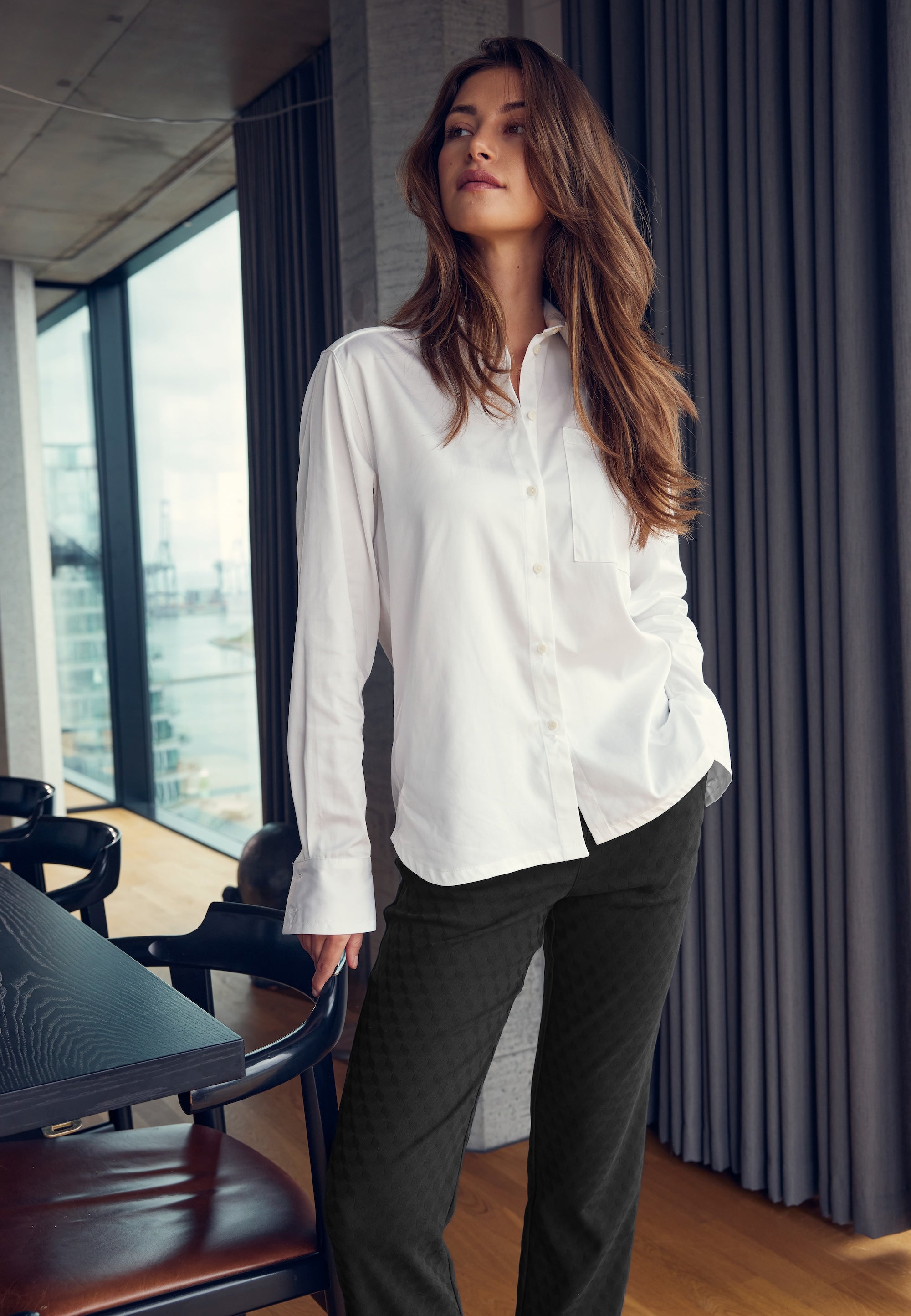 LAURIE Kelly Regular Short Length Regular 99603 Black Jacquard