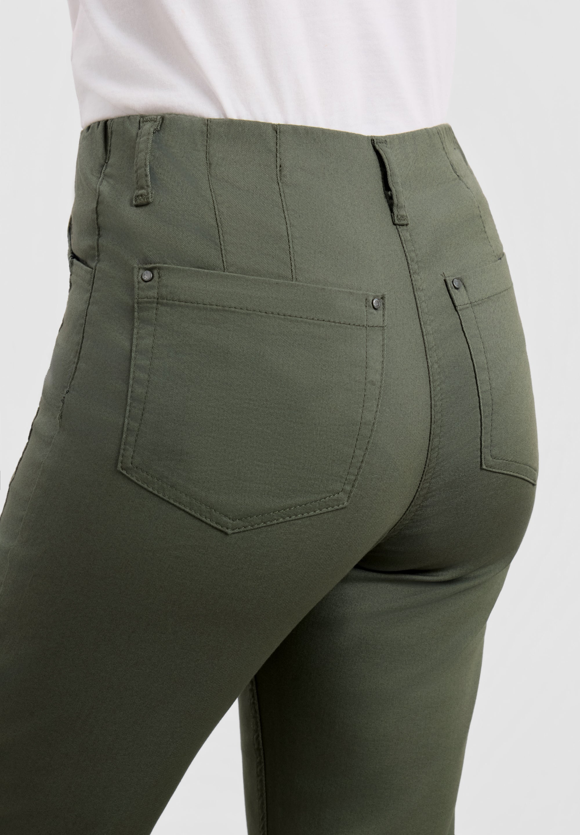 LAURIE Piper Pure Regular - Cropped Regular 56000 Evergreen