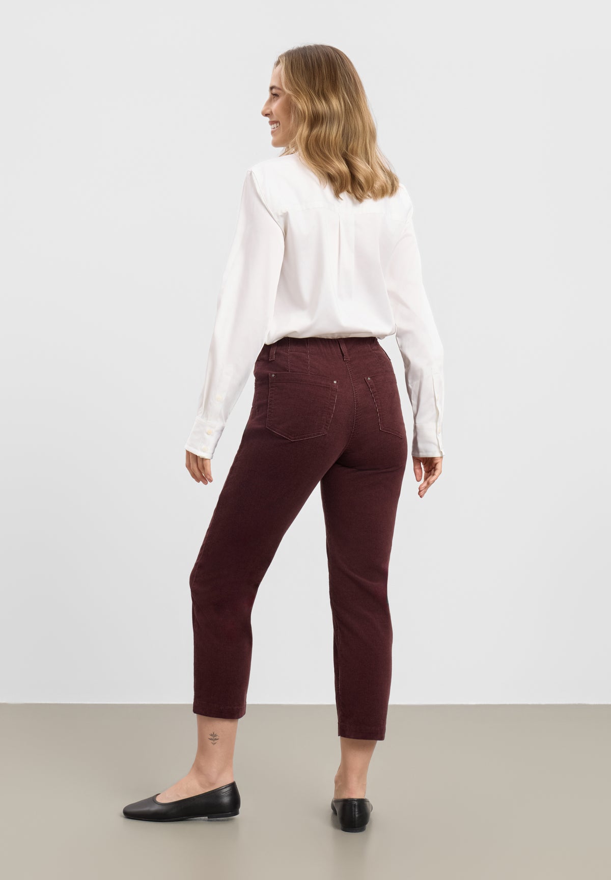 LAURIE Piper Pure Regular Sametti - Cropped Regular 68000 Dark Plum