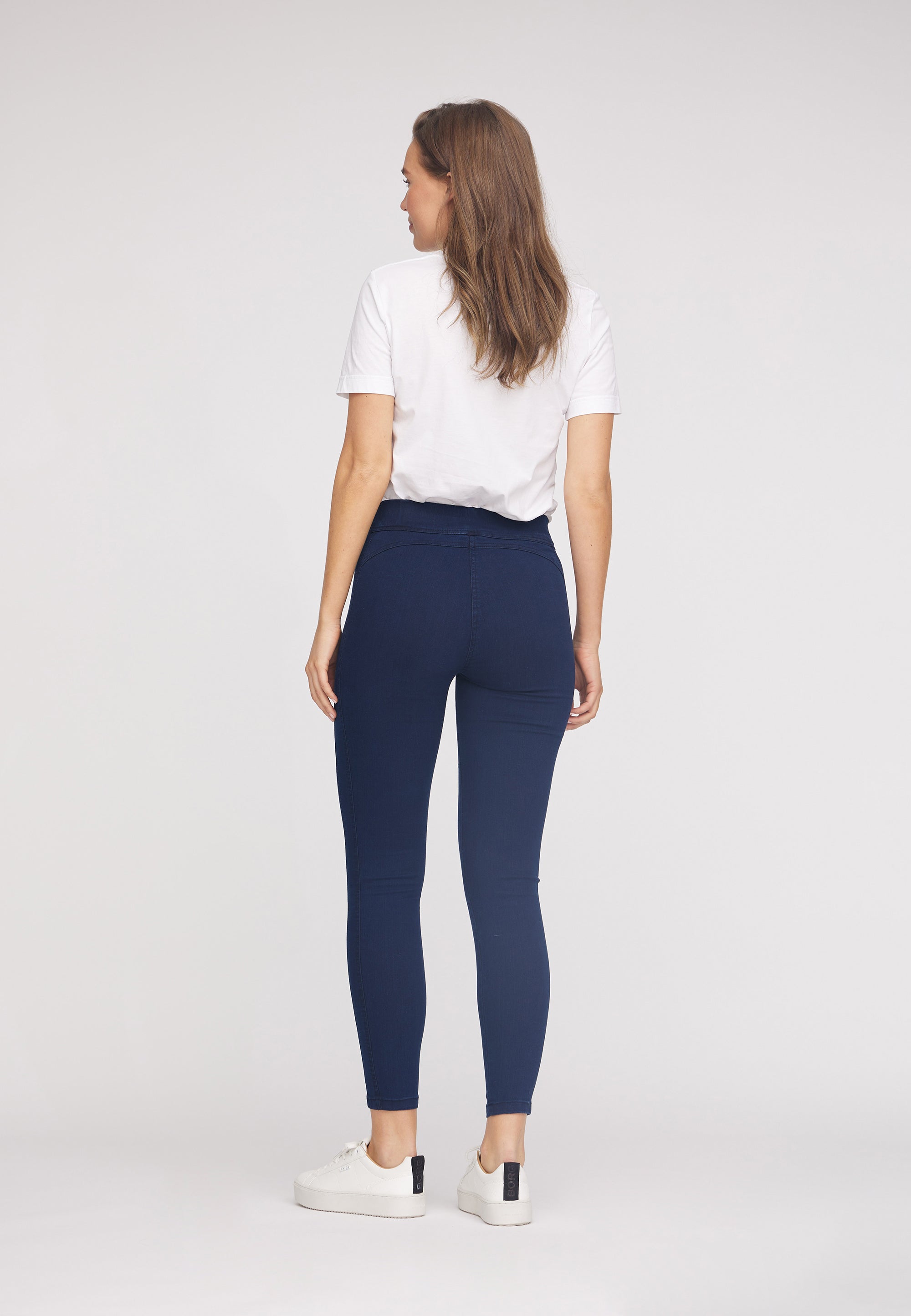 LAURIE Serene Slim - Short Length Trousers SLIM 49520 Dark Blue Denim