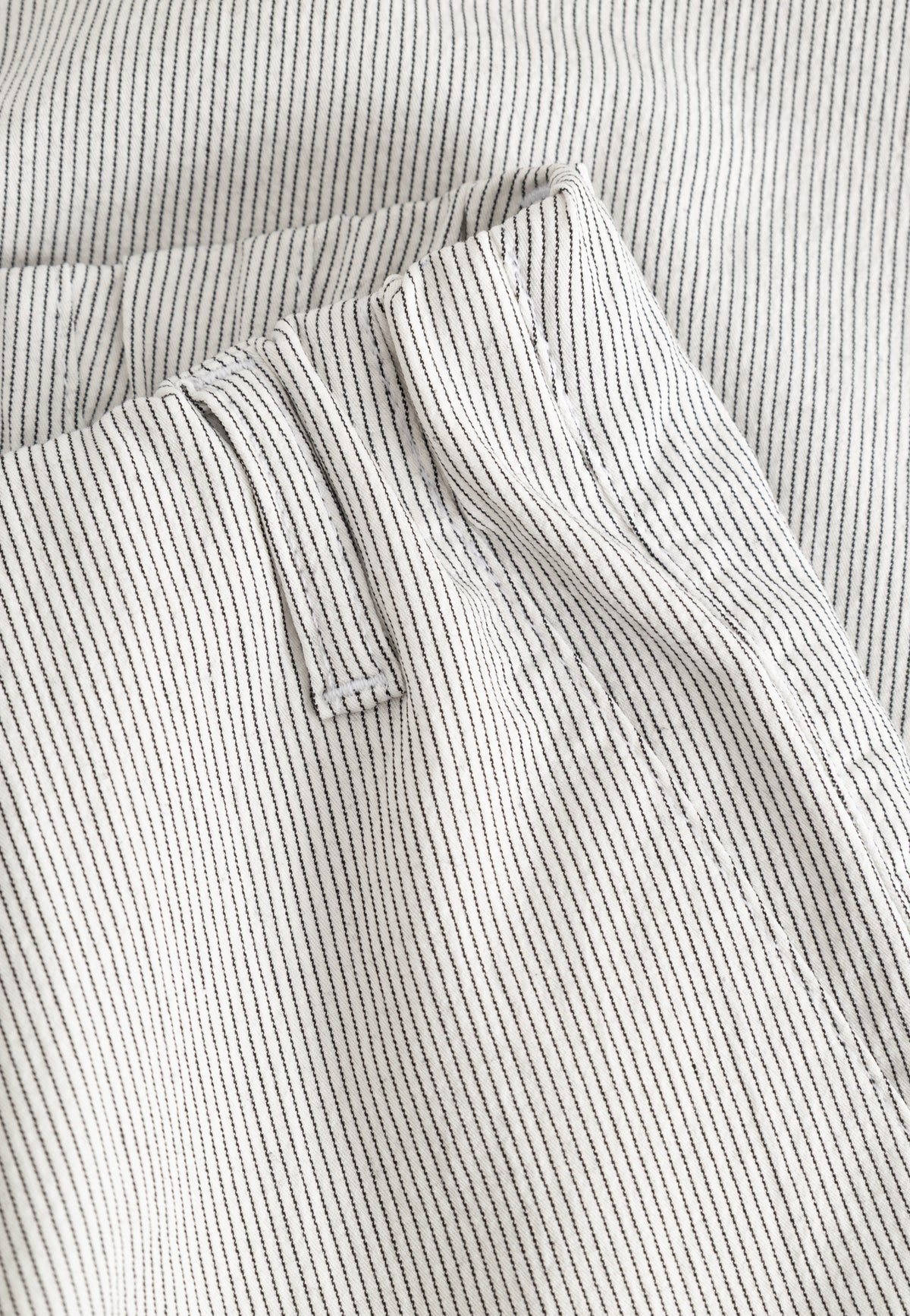 LAURIE Taylor Regular - Capri Medium Length Regular 10109 White pinstripe