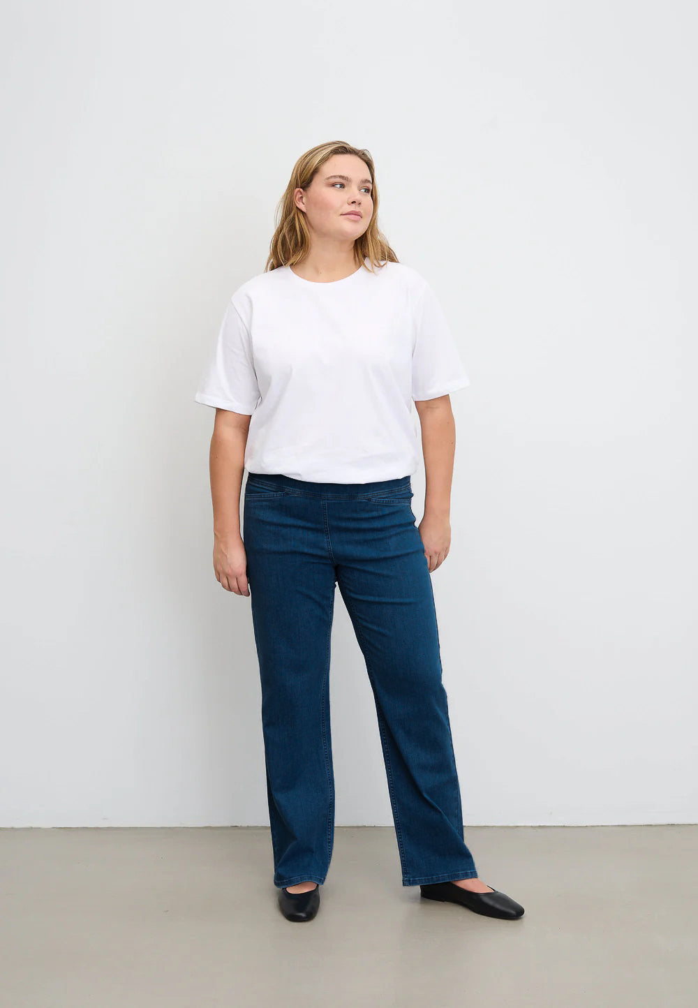 LAURIE Thea Straight - Short Length Trousers STRAIGHT 49401 Blue Denim