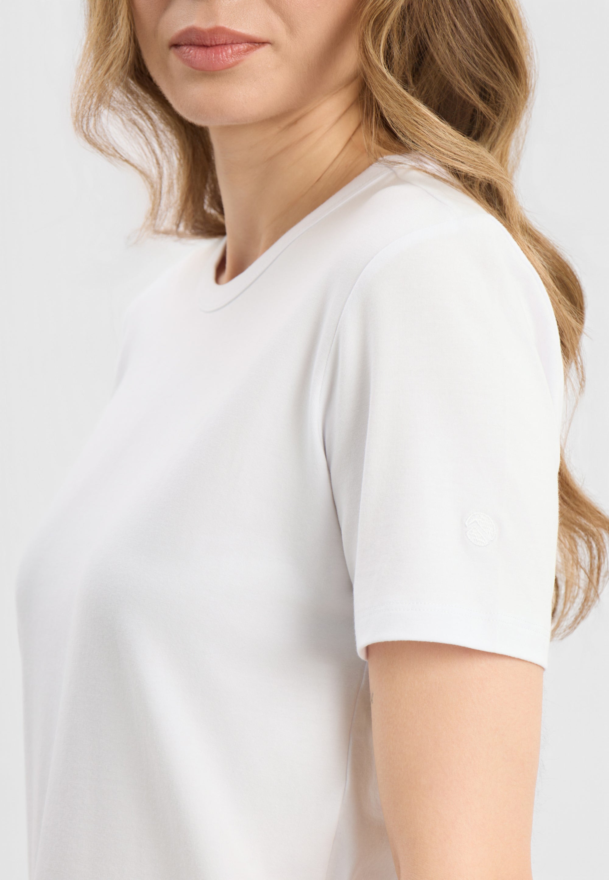 LAURIE Amanda T-Shirt SS Regular 10000 White