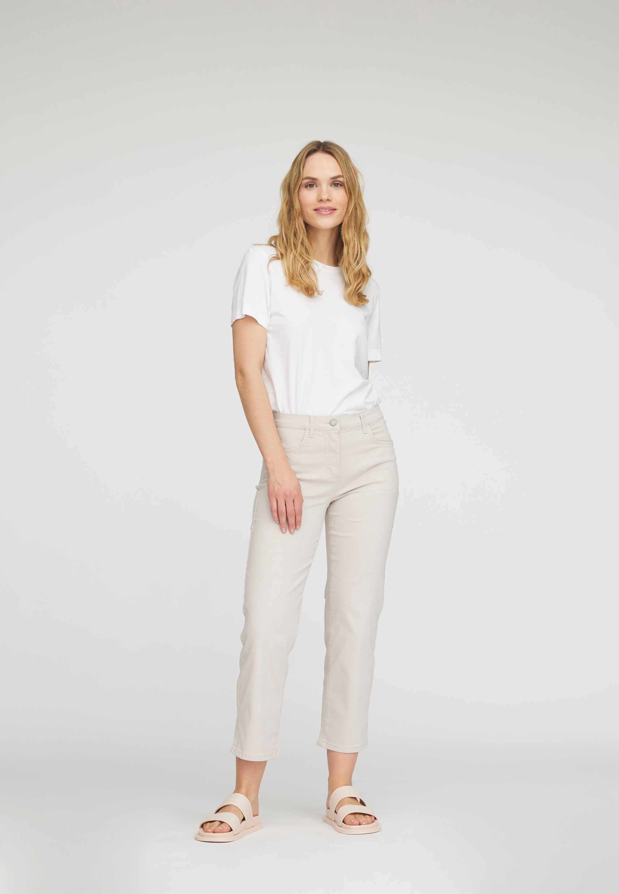 LAURIE Amelia Slit Straight crop Straight 25107 Grey Sand