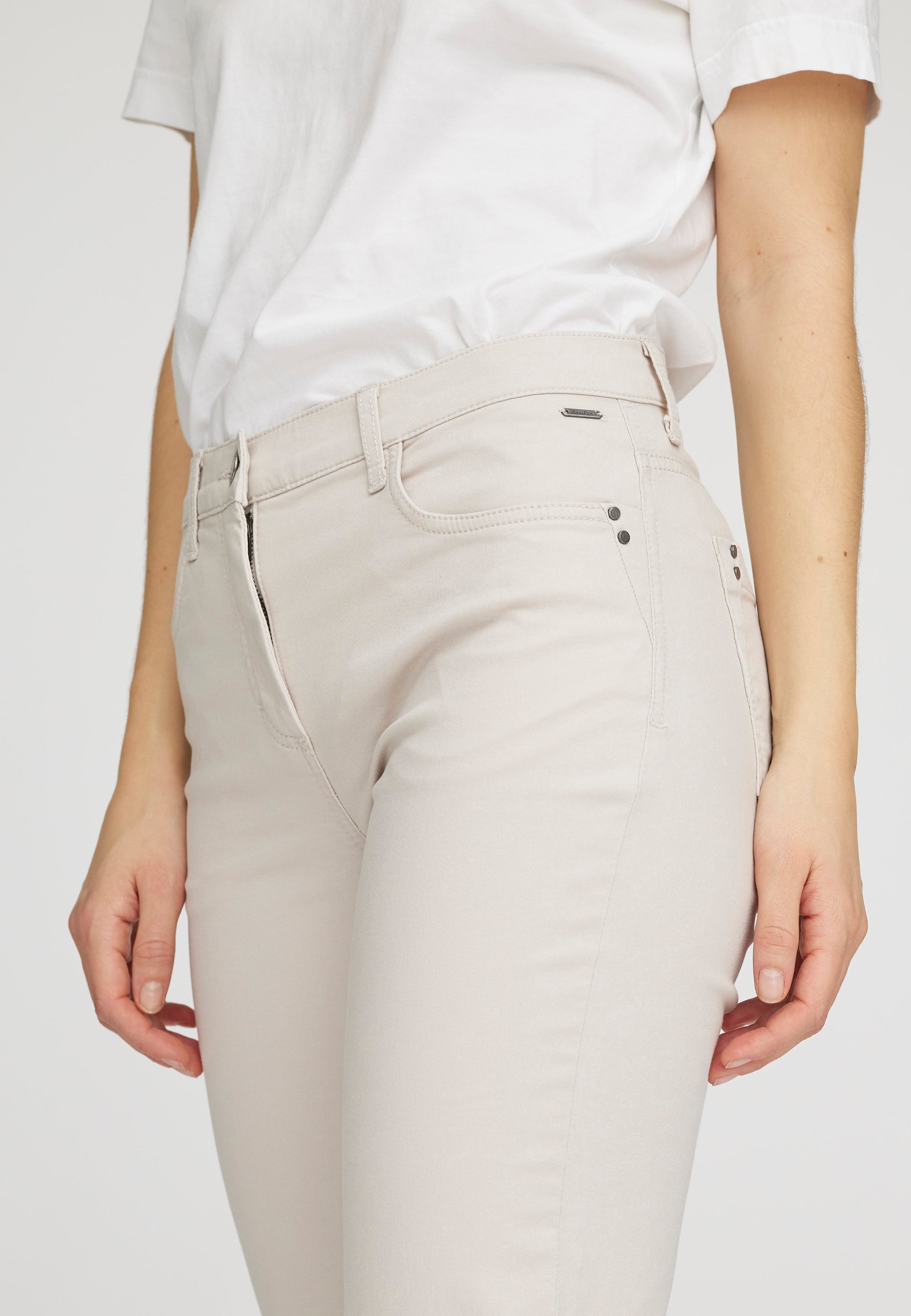 LAURIE Amelia Slit Straight crop Straight 25107 Grey Sand