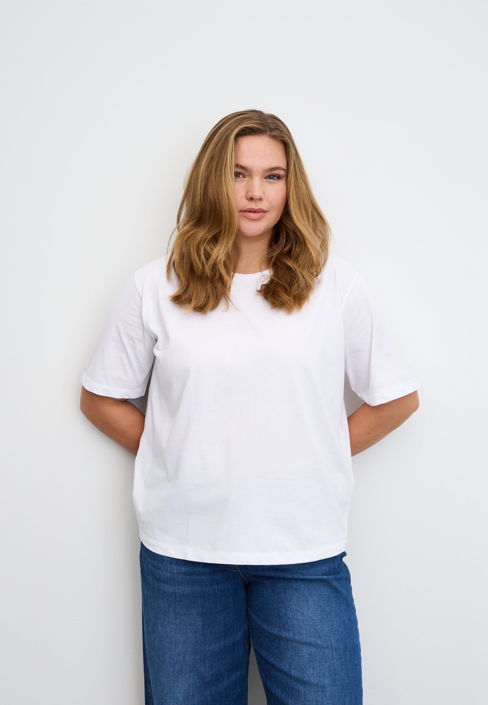 LAURIE  Augusta T-Shirt T-Shirts 10000 White