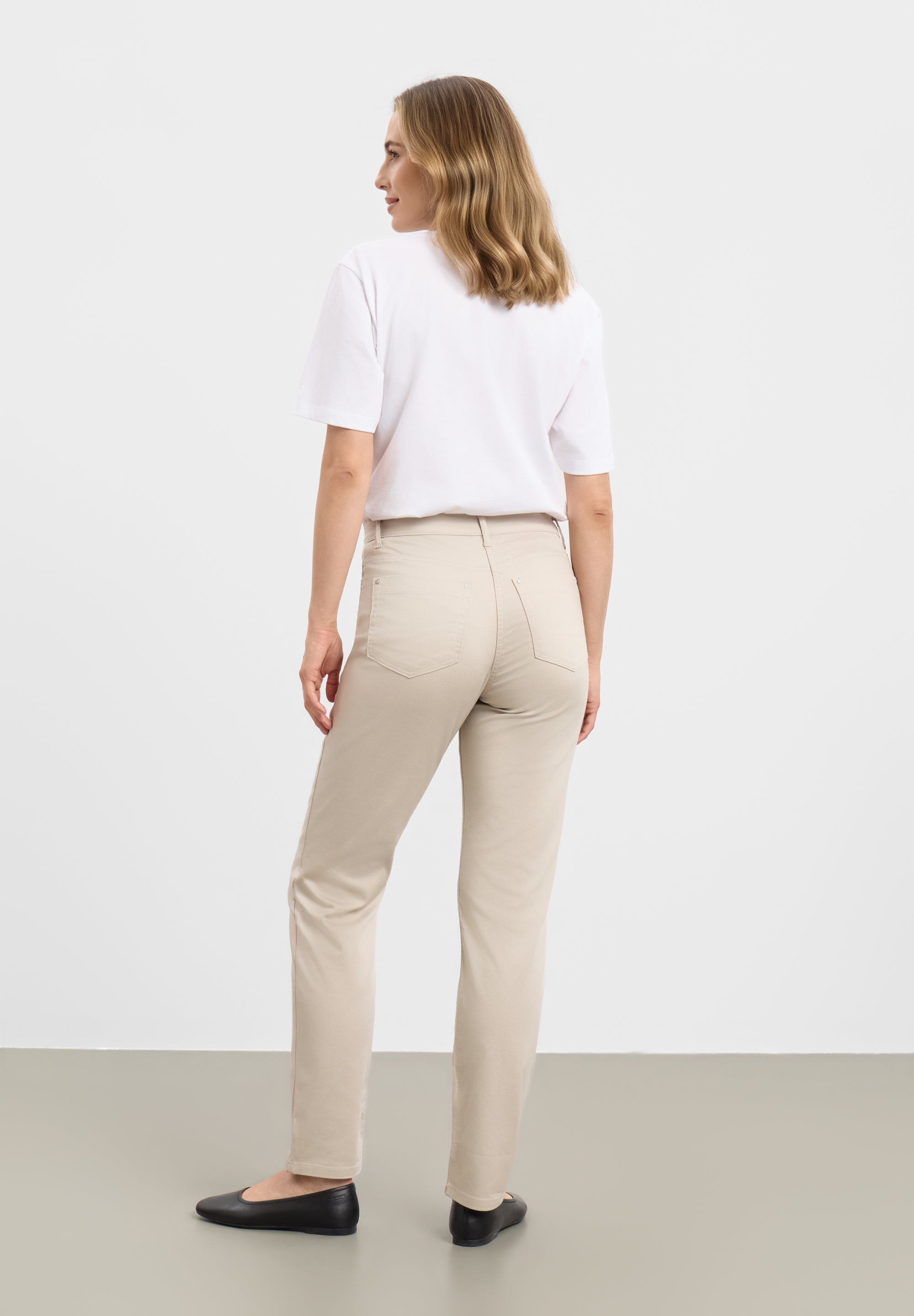 LAURIE Charlotte Regular - Medium Length Regular 25000 Grey Sand