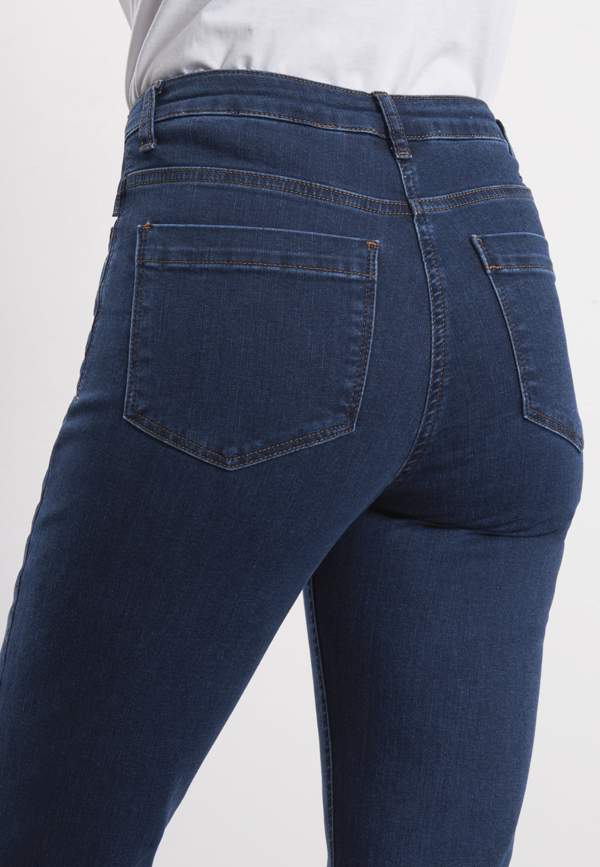 LAURIE Charlotte Regular - Medium Length Regular 40513 Dark Blue Denim