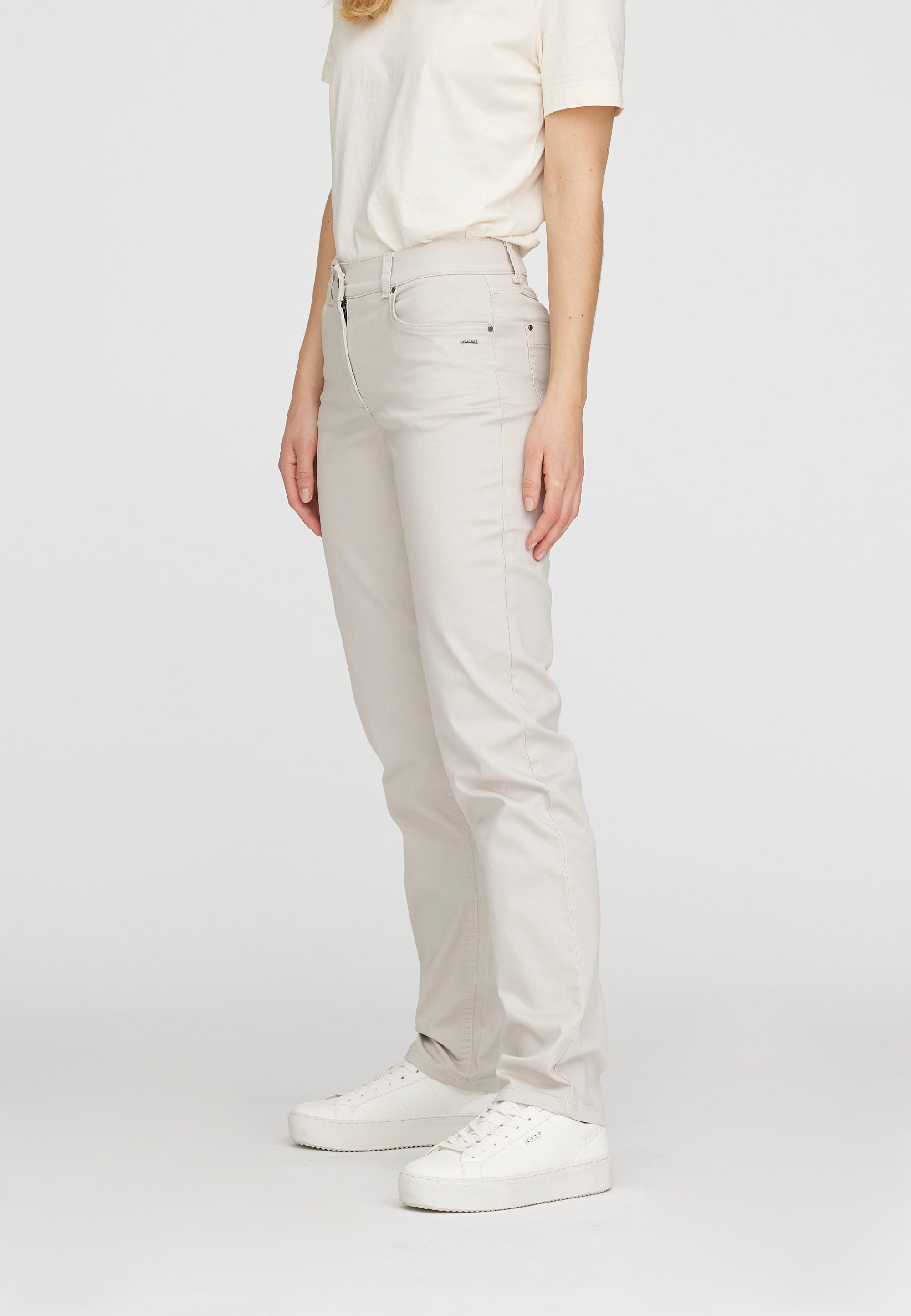 LAURIE  Charlotte Regular - Medium Length Trousers REGULAR 25107 Grey Sand