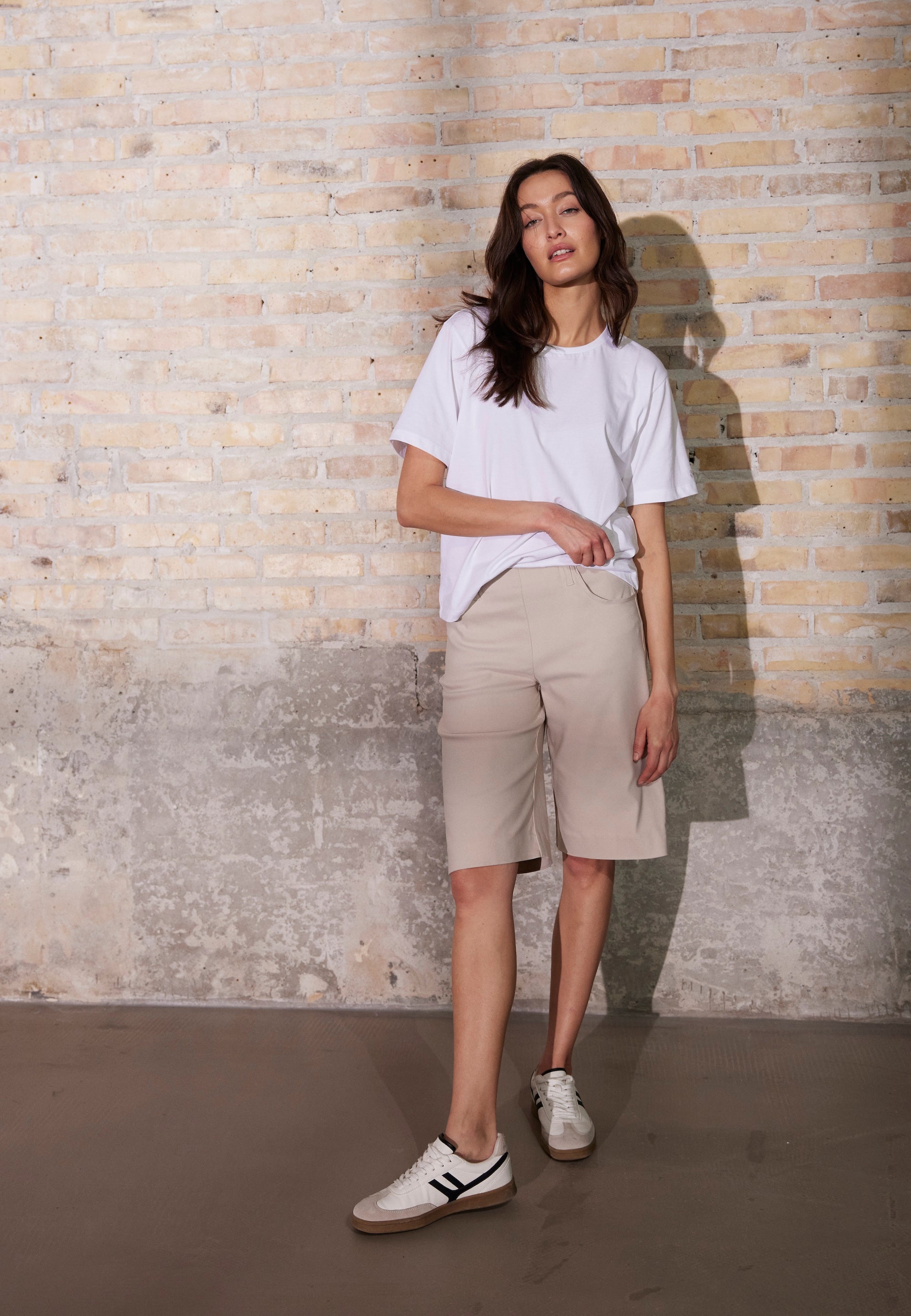 LAURIE Donna Loose Shorts Trousers LOOSE 25000 Grey Sand