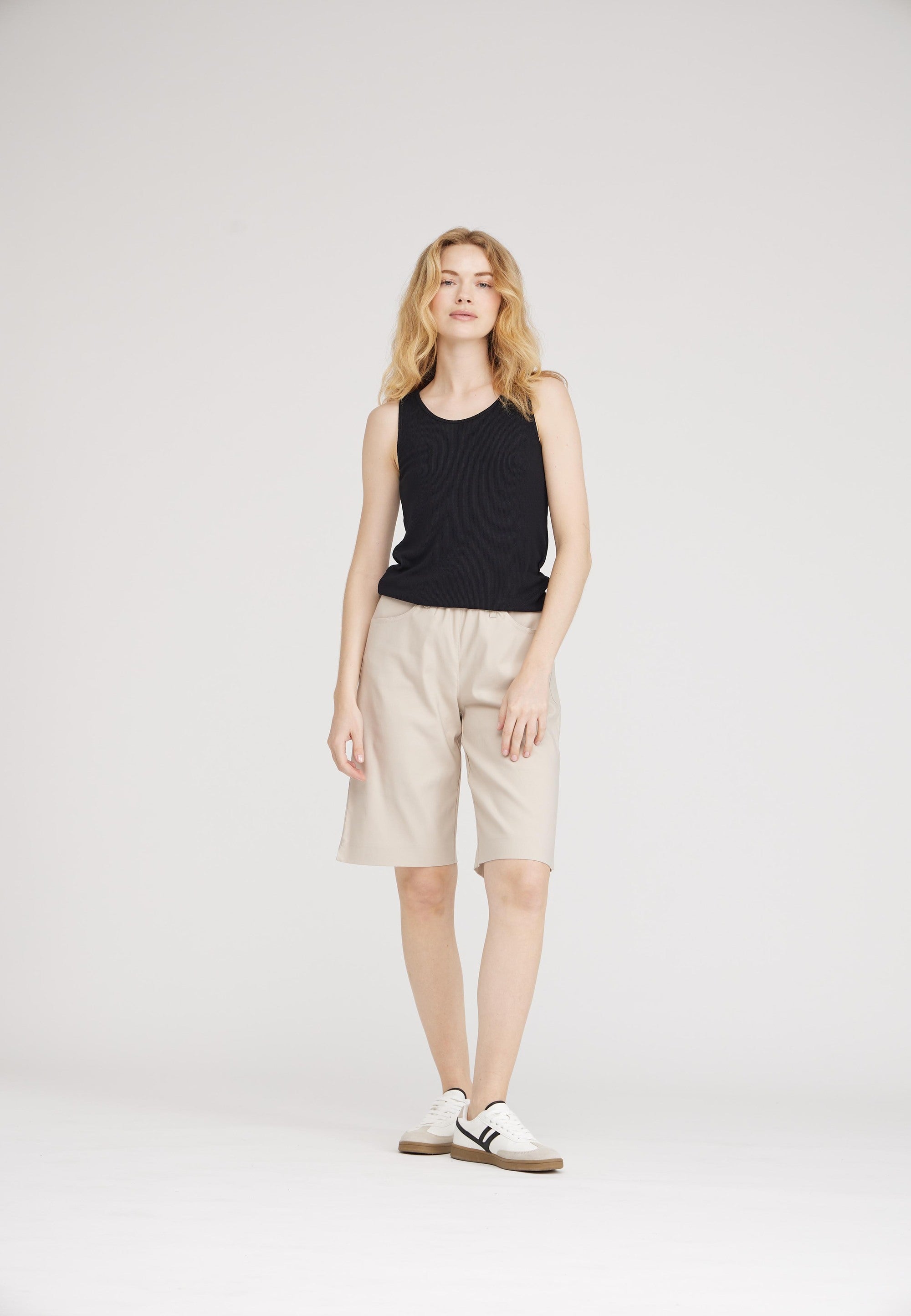 LAURIE Donna Loose Shorts Loose 25000 Grey Sand