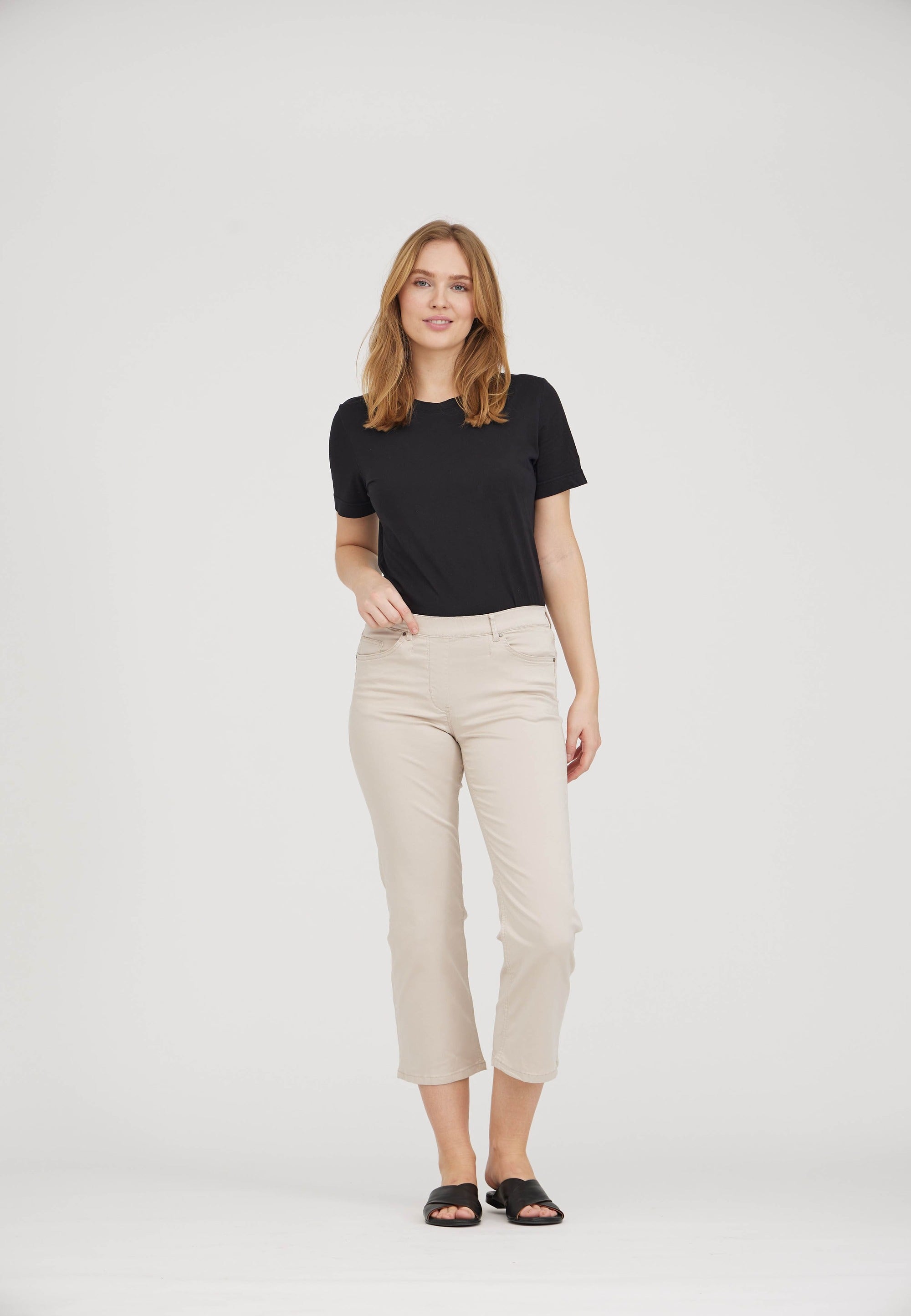 LAURIE Helen Straight Crop Straight
