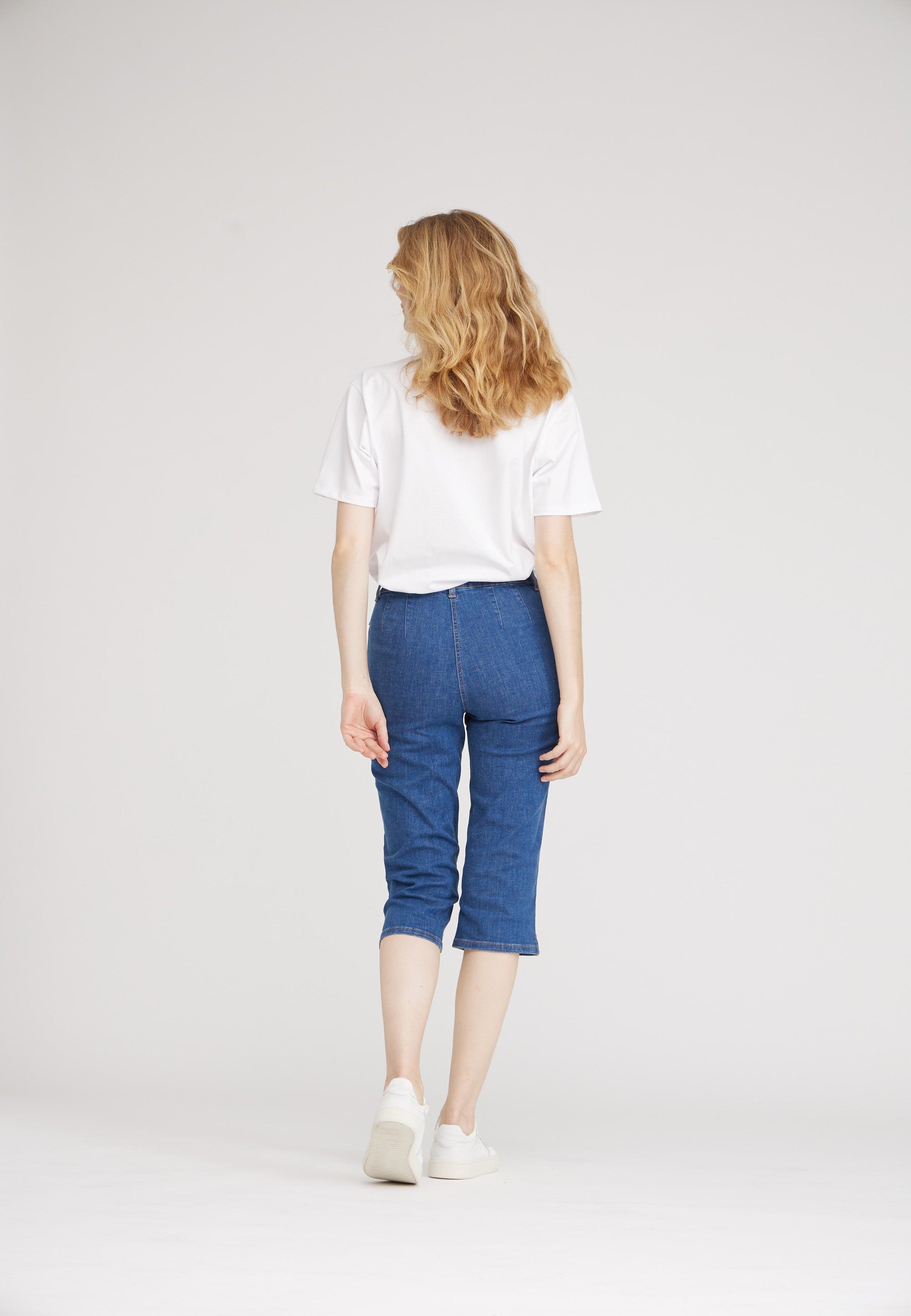 LAURIE Kelly Regular Capri Short Length Trousers REGULAR 49401 Blue Denim