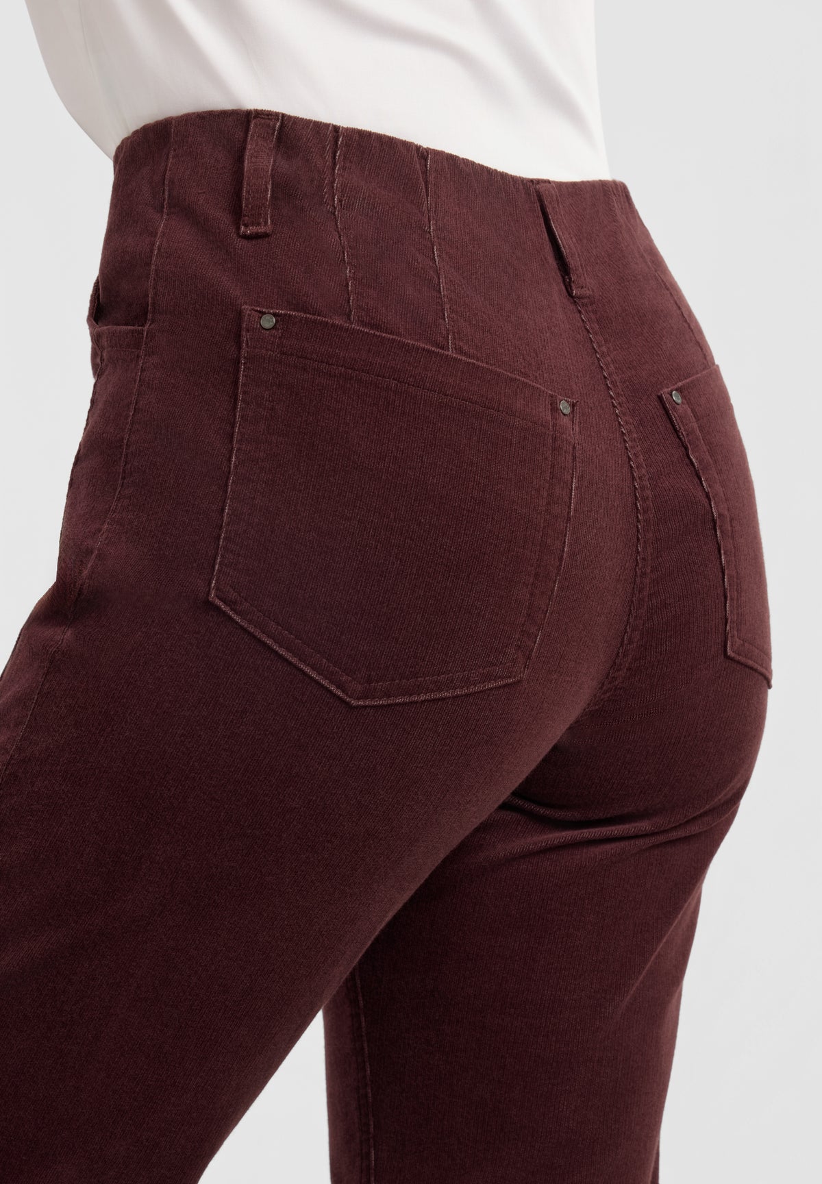 LAURIE Piper Pure Regular Sametti - Cropped Regular 68000 Dark Plum