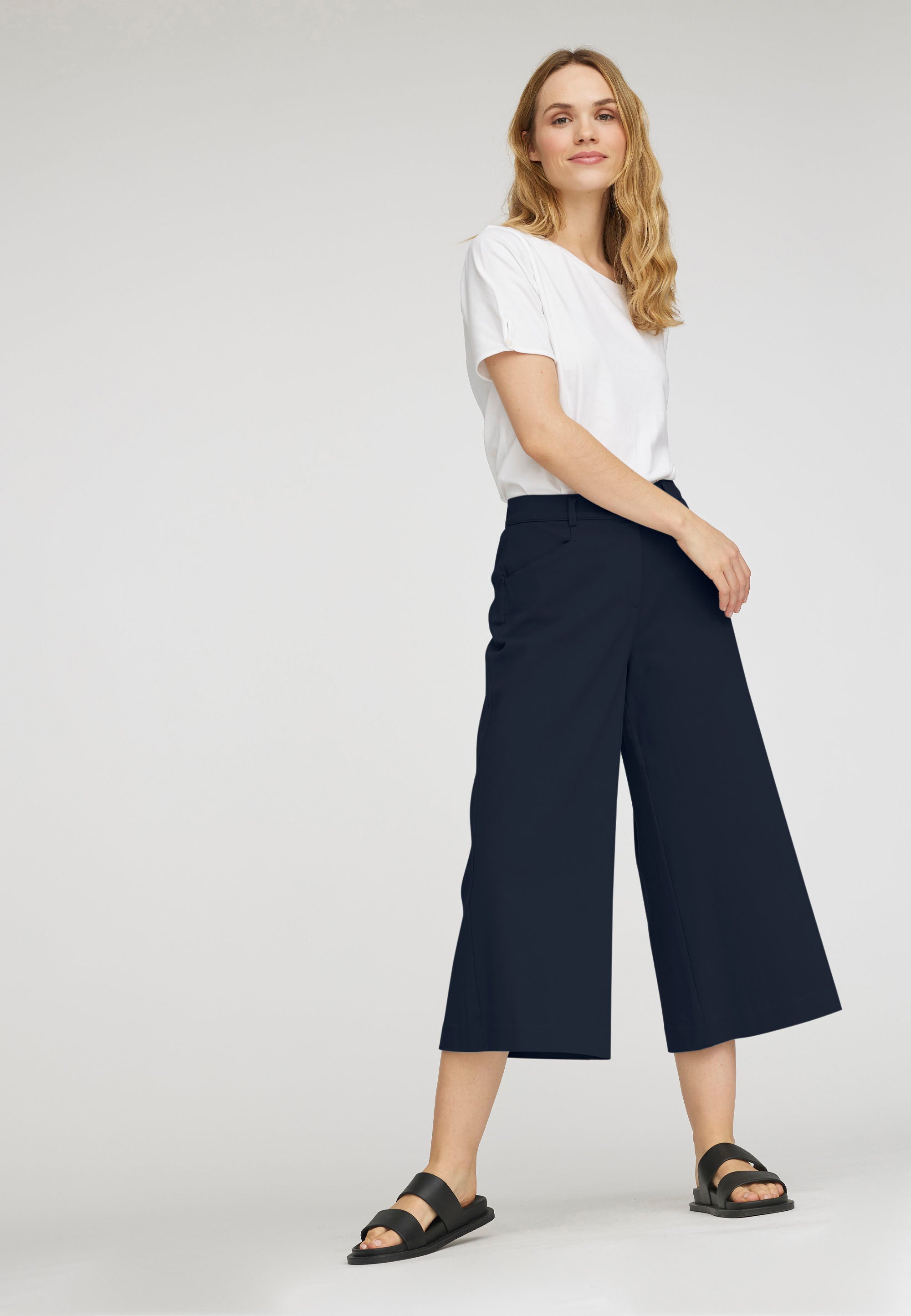 LAURIE Rachel Loose Crop Loose 49000 Navy
