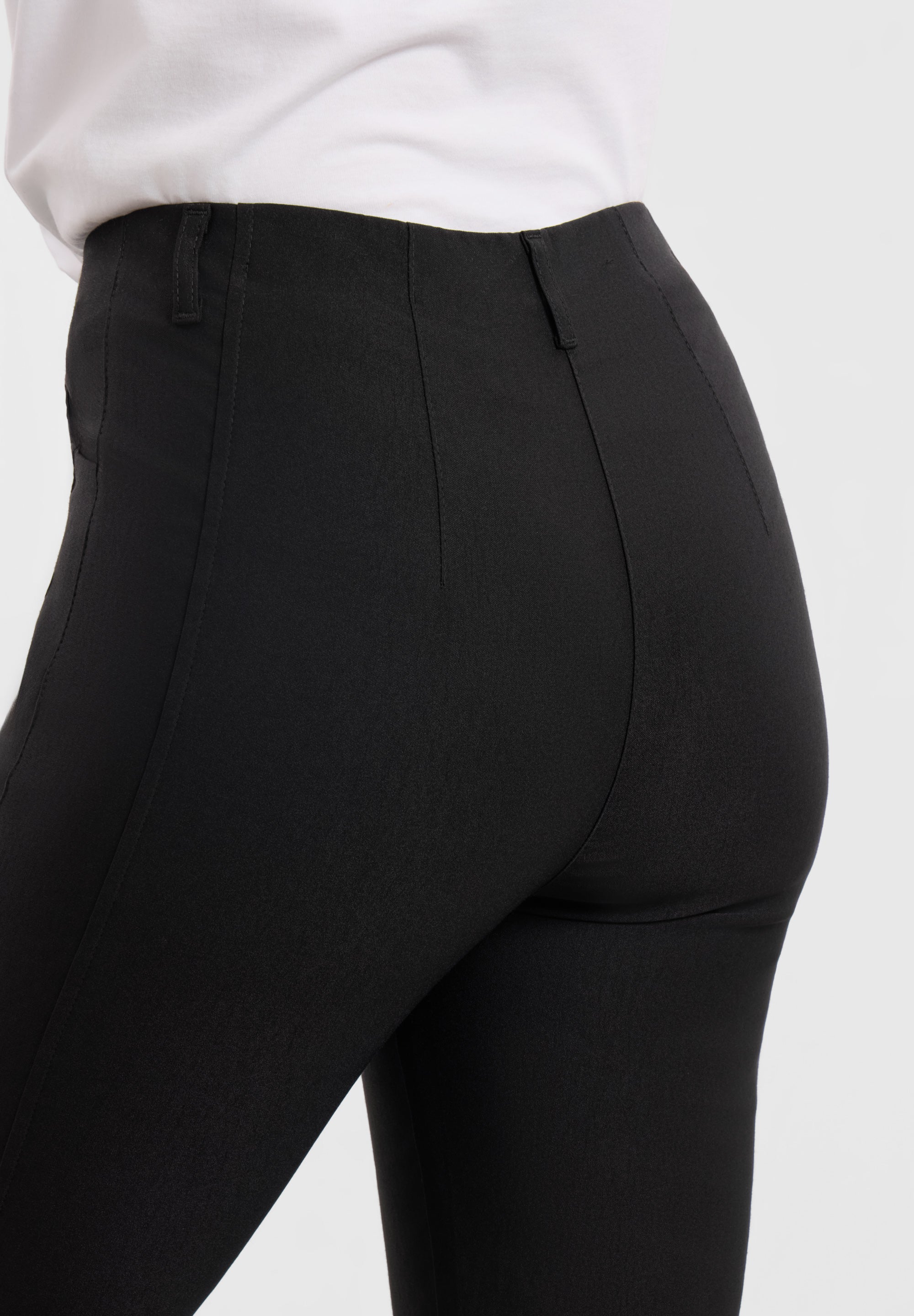 LAURIE Rose Regular - Cropped Regular 99970 Black