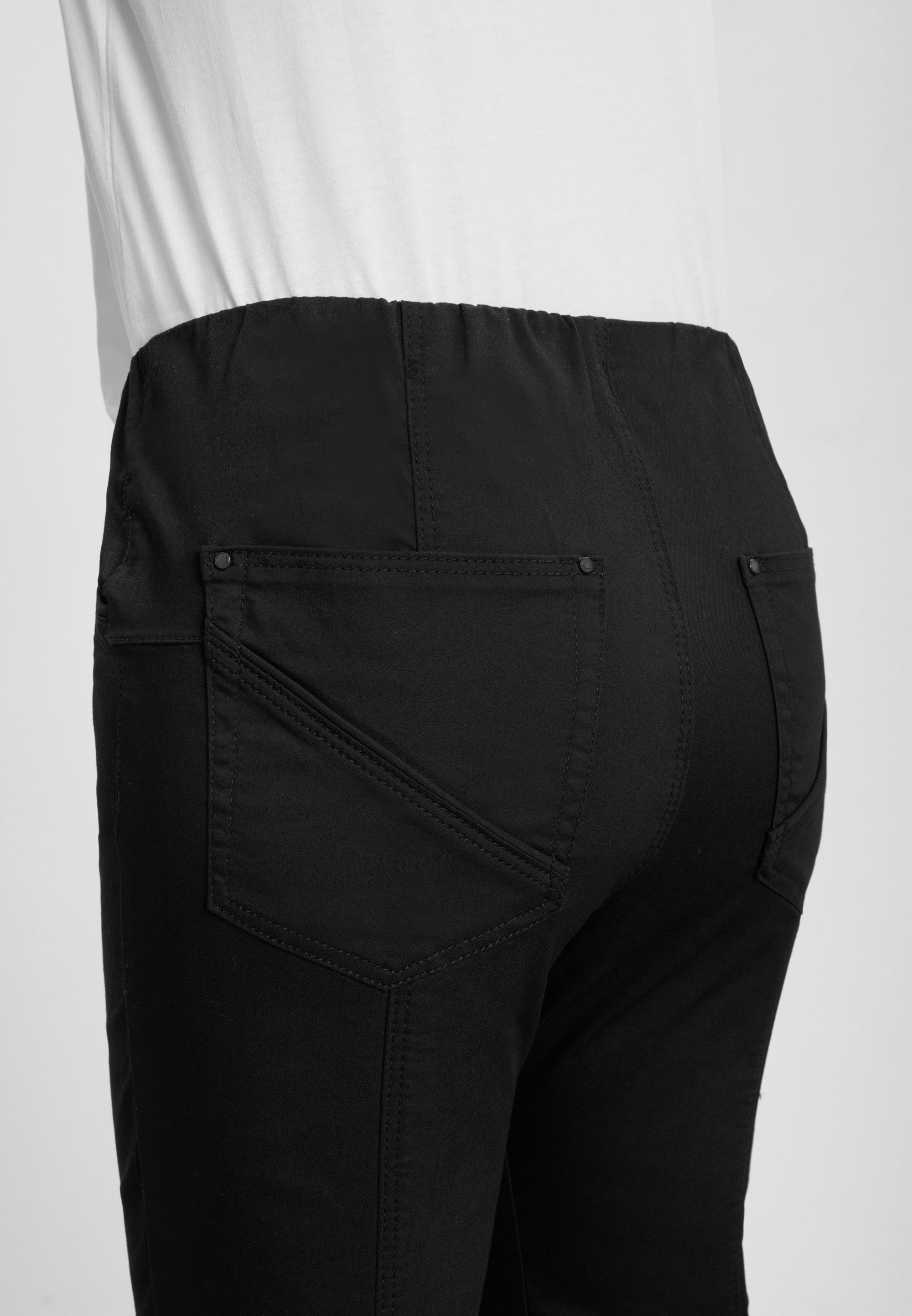 LAURIE Slender Rouge Regular - Short Length Regular 99000 Black