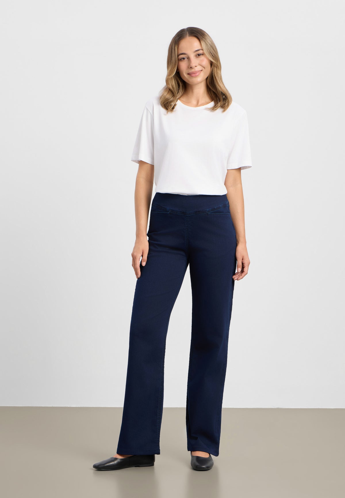 LAURIE Thea Straight - Medium Length Straight 49520 Dark Blue Denim