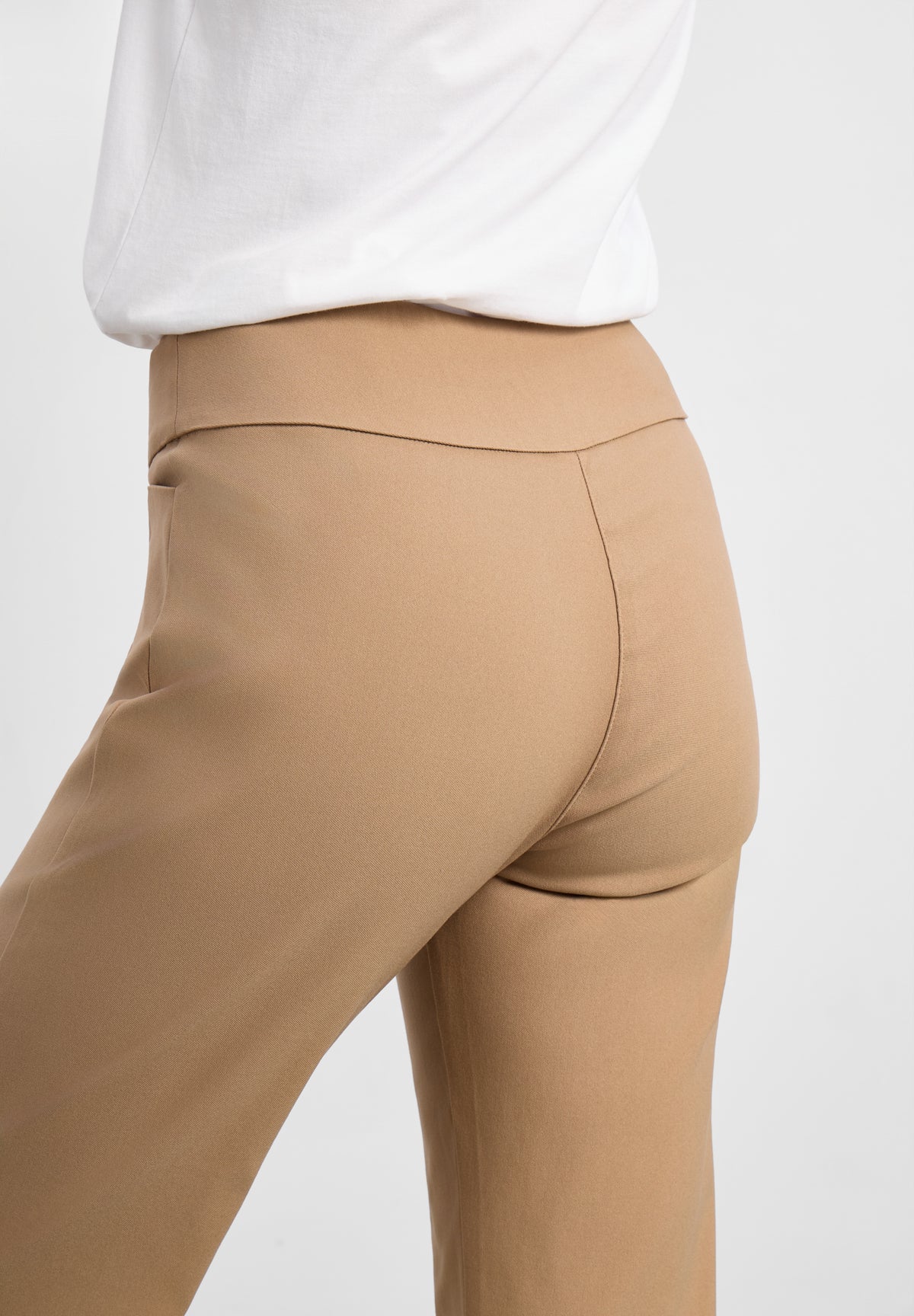 LAURIE Thea Straight - Short Length Straight 86100 Nougat