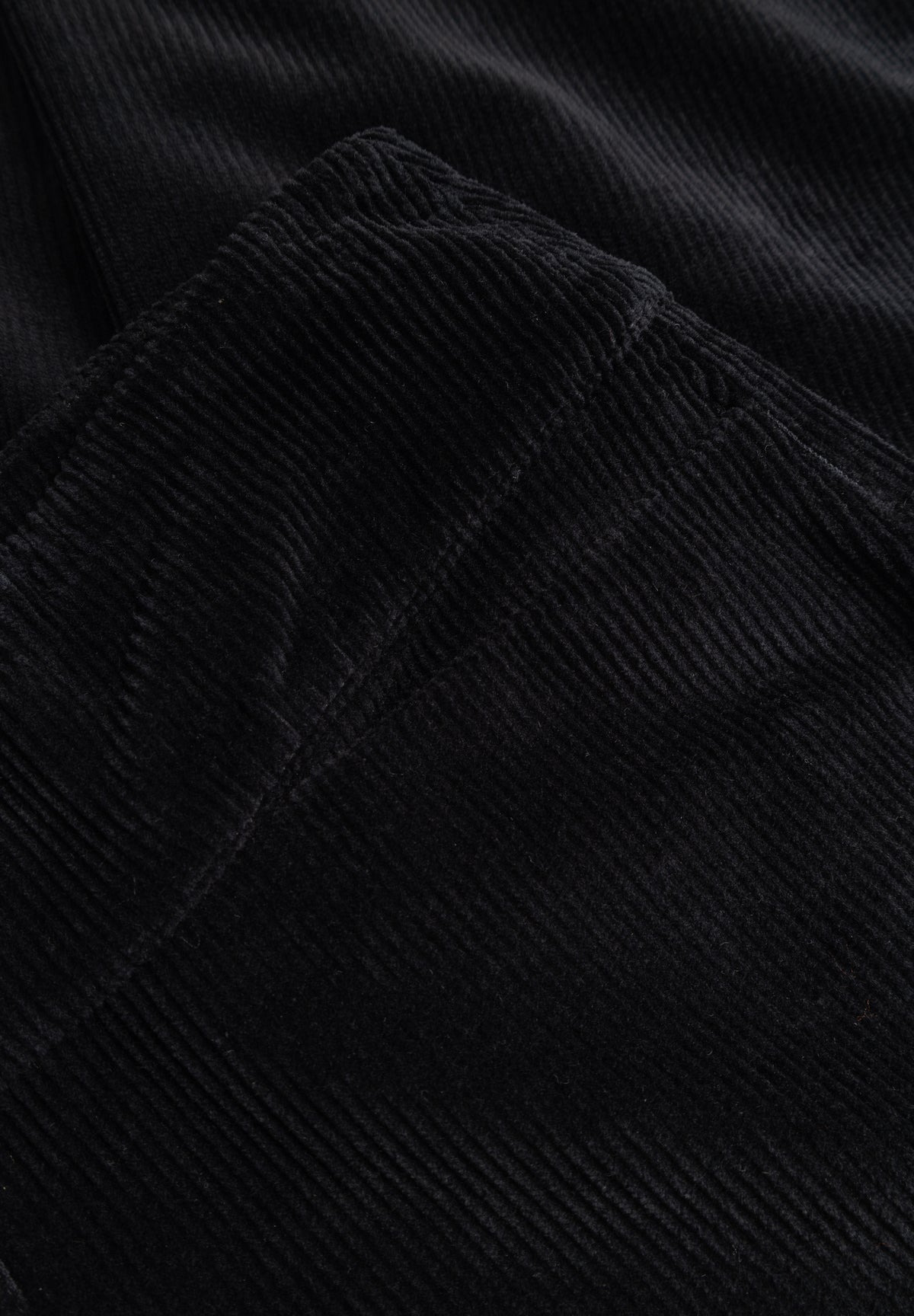 LAURIE Thea Straight ML Straight 99000 Black