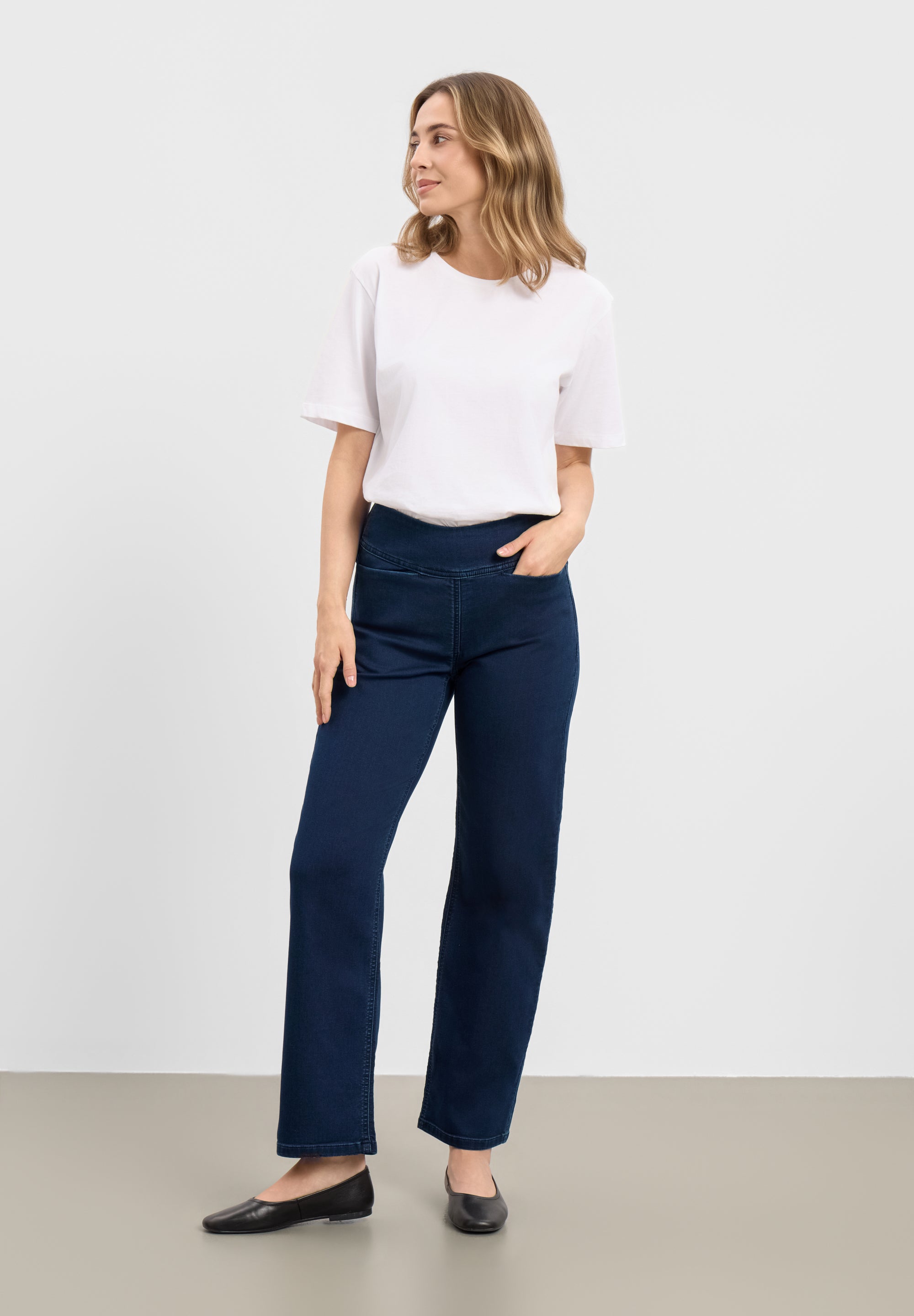 LAURIE Thea Straight SL Straight 49520 Dark Blue Denim