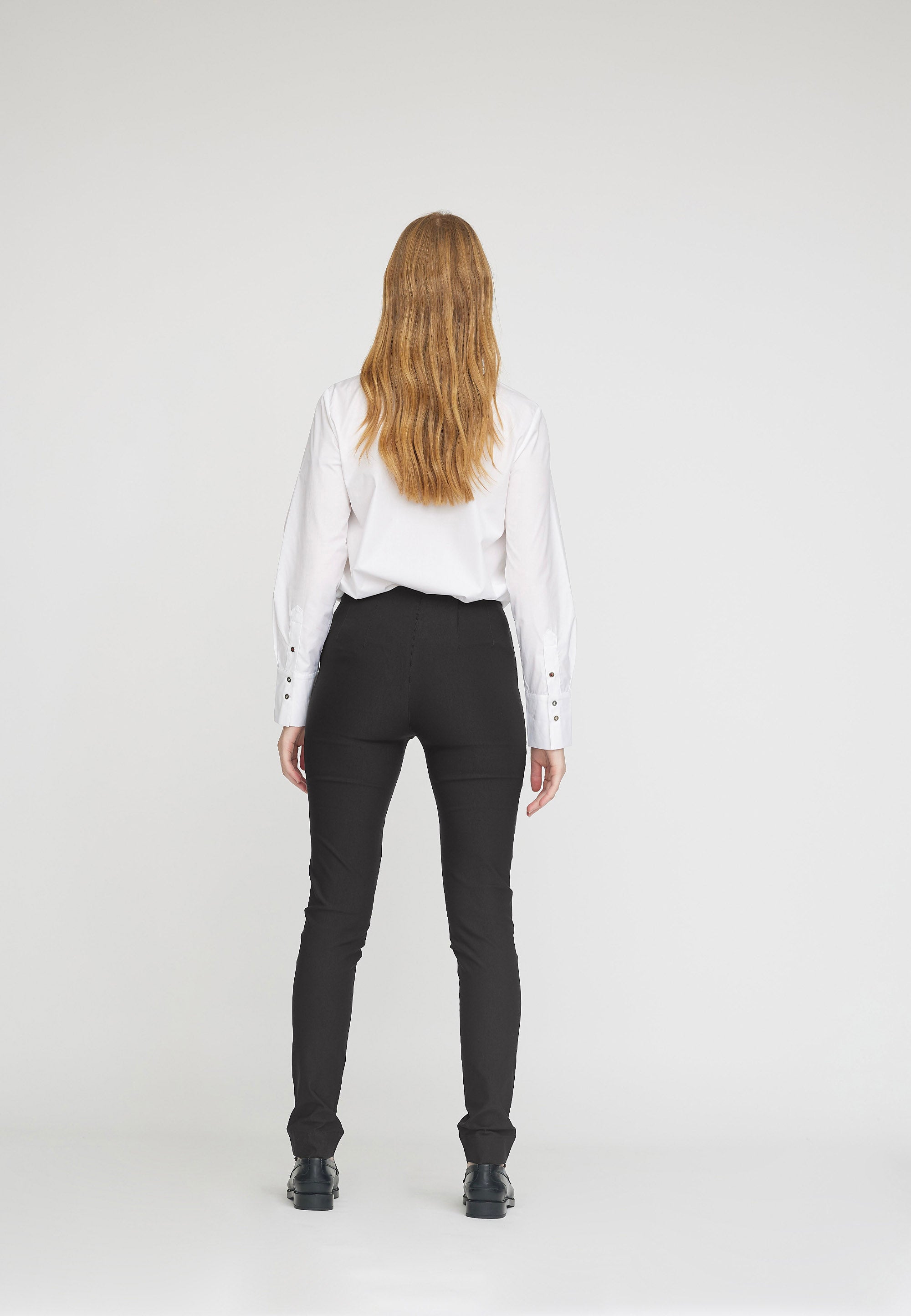 LAURIE  Vicky Slim - Medium Length Trousers SLIM 99971 Black Brushed