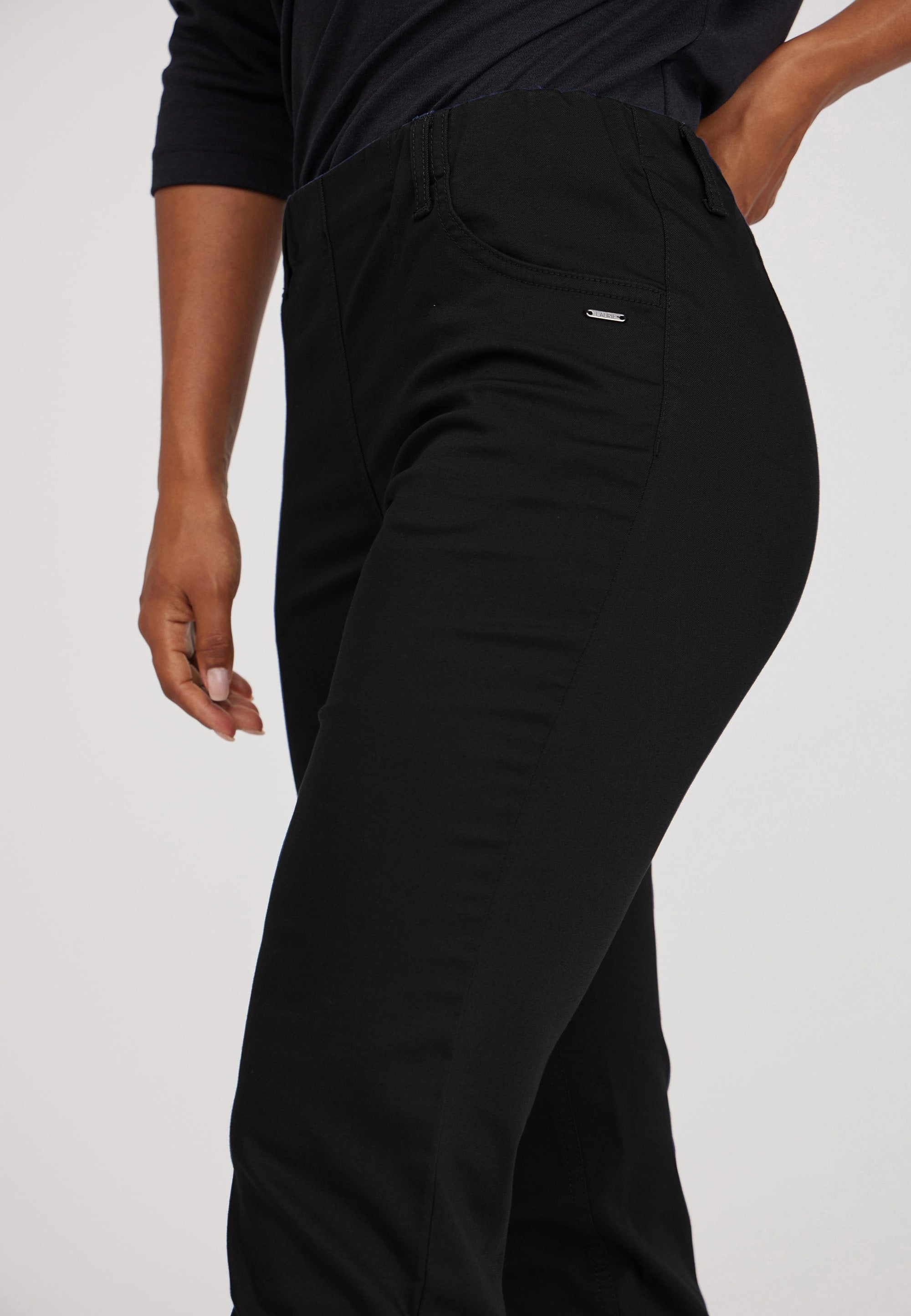 LAURIE  Kelly Regular - Short Length Regular 99000 Black